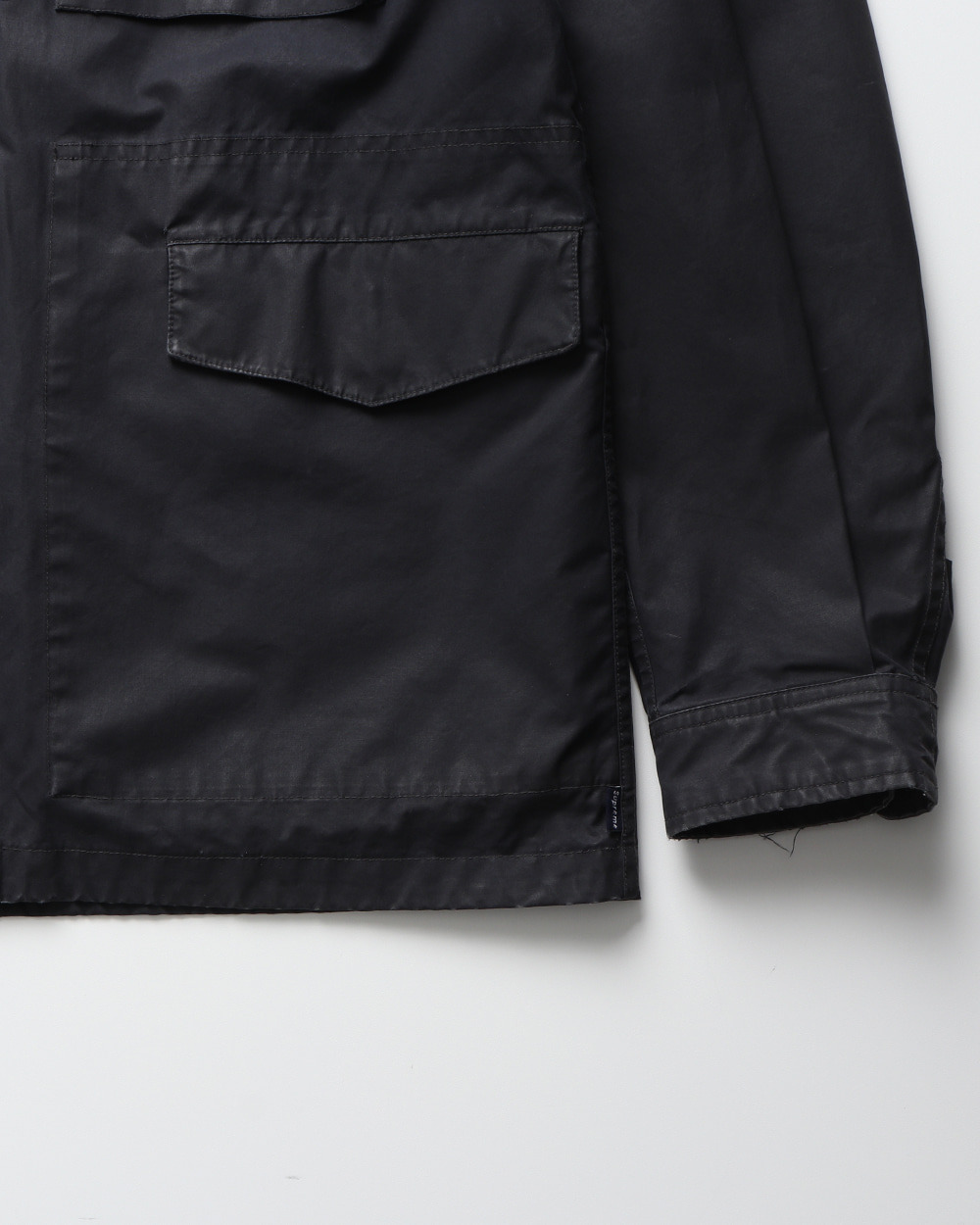 Supreme - 10