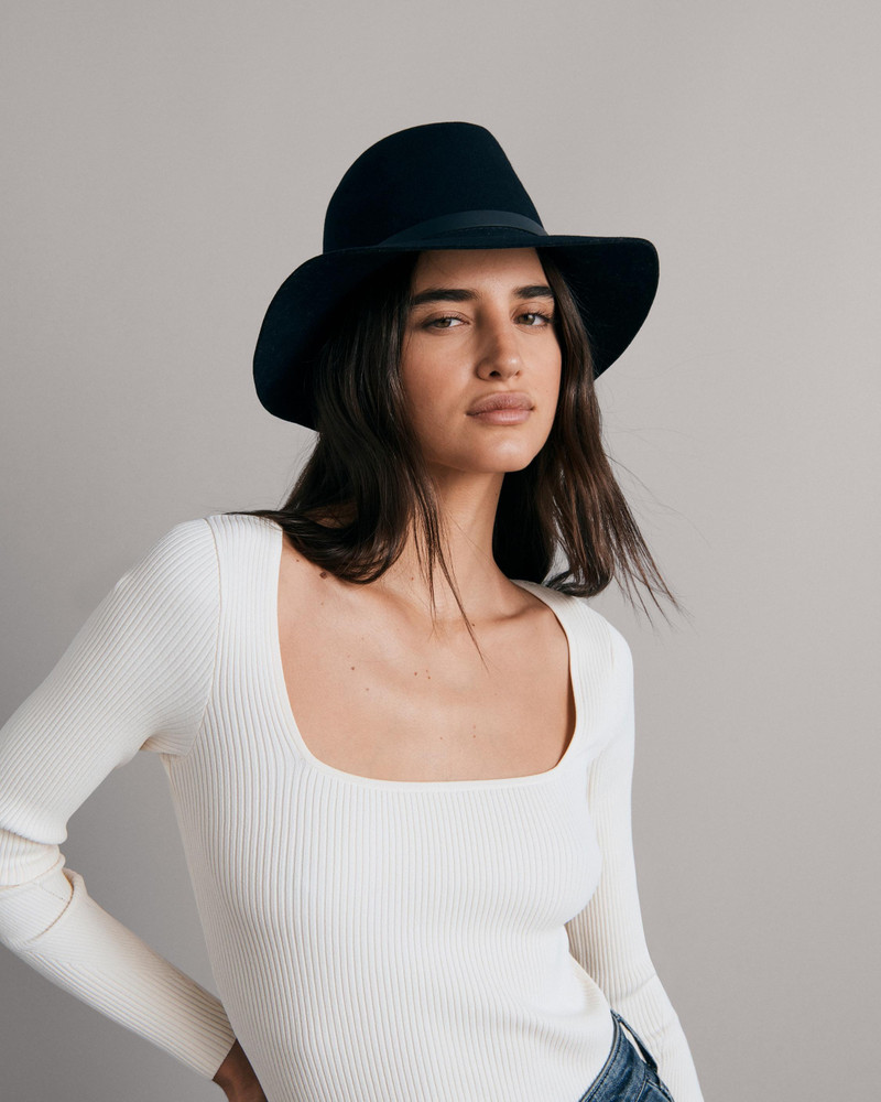 rag & bone Floppy Brim Fedora
Wool Hat outlook