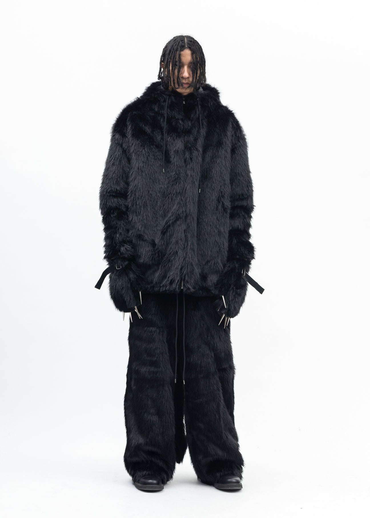 BLACK FAUX-FUR DEVIL PANTS - 6