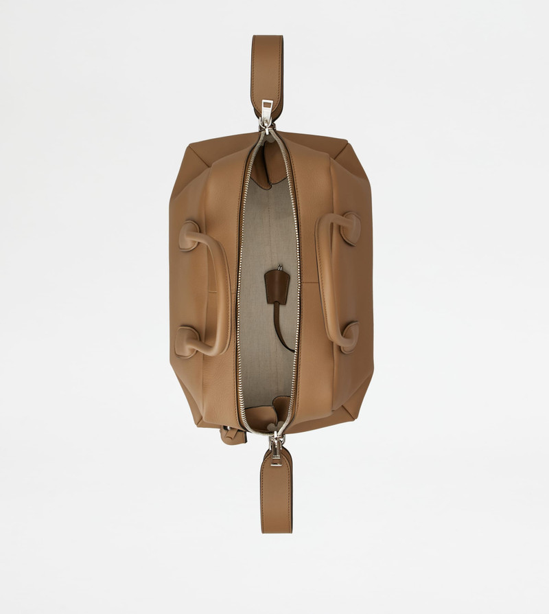 TOD'S DARSENA IN LEATHER MEDIUM - BROWN 5