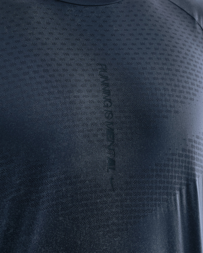 Nike Stride Men's Dri-FIT ADV Long-Sleeve Running Top with Reflective Accents 6
