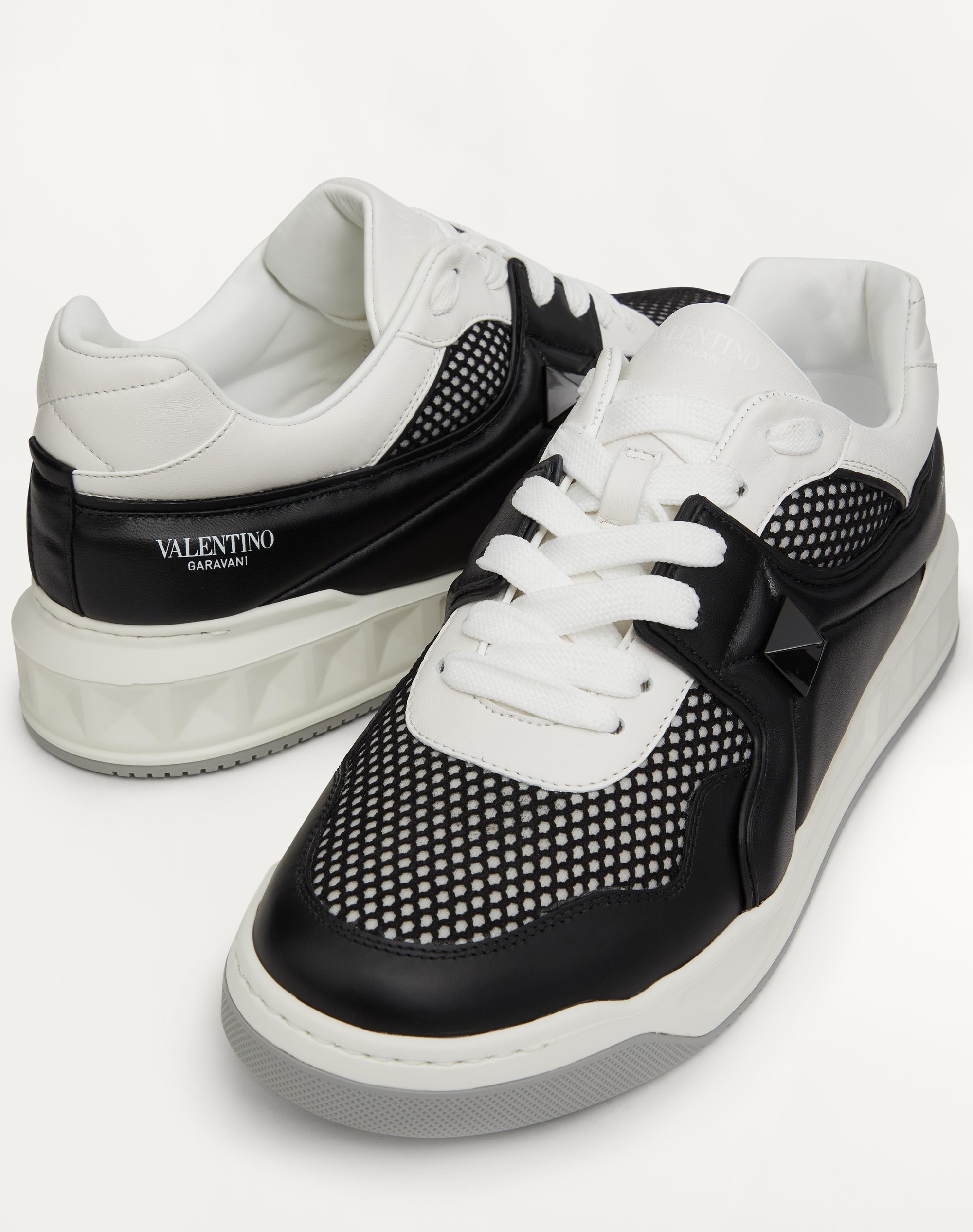 ONE STUD LOW-TOP MESH AND NAPPA LEATHER SNEAKER - 5