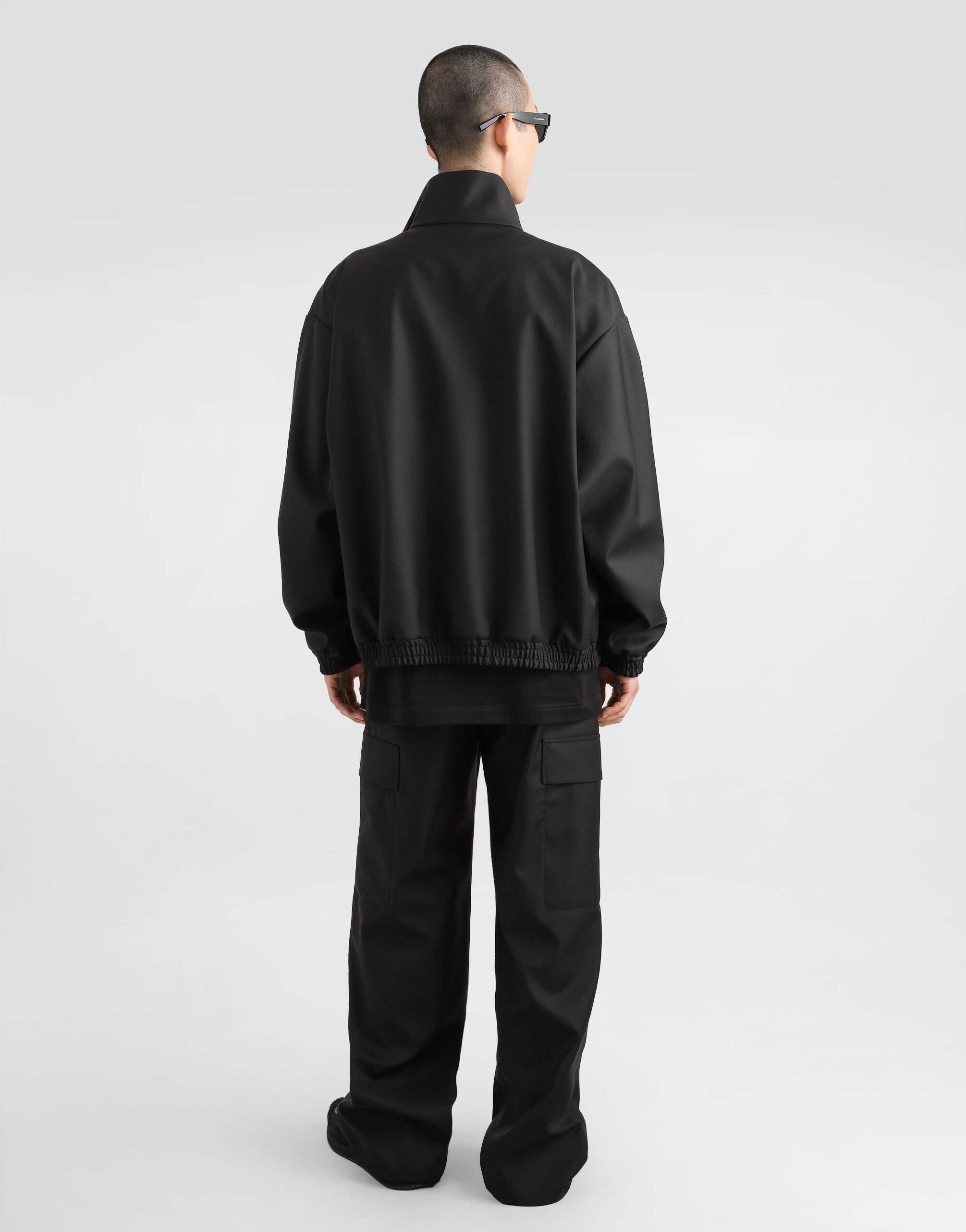 Wool jacket with a high neck and tag - 3