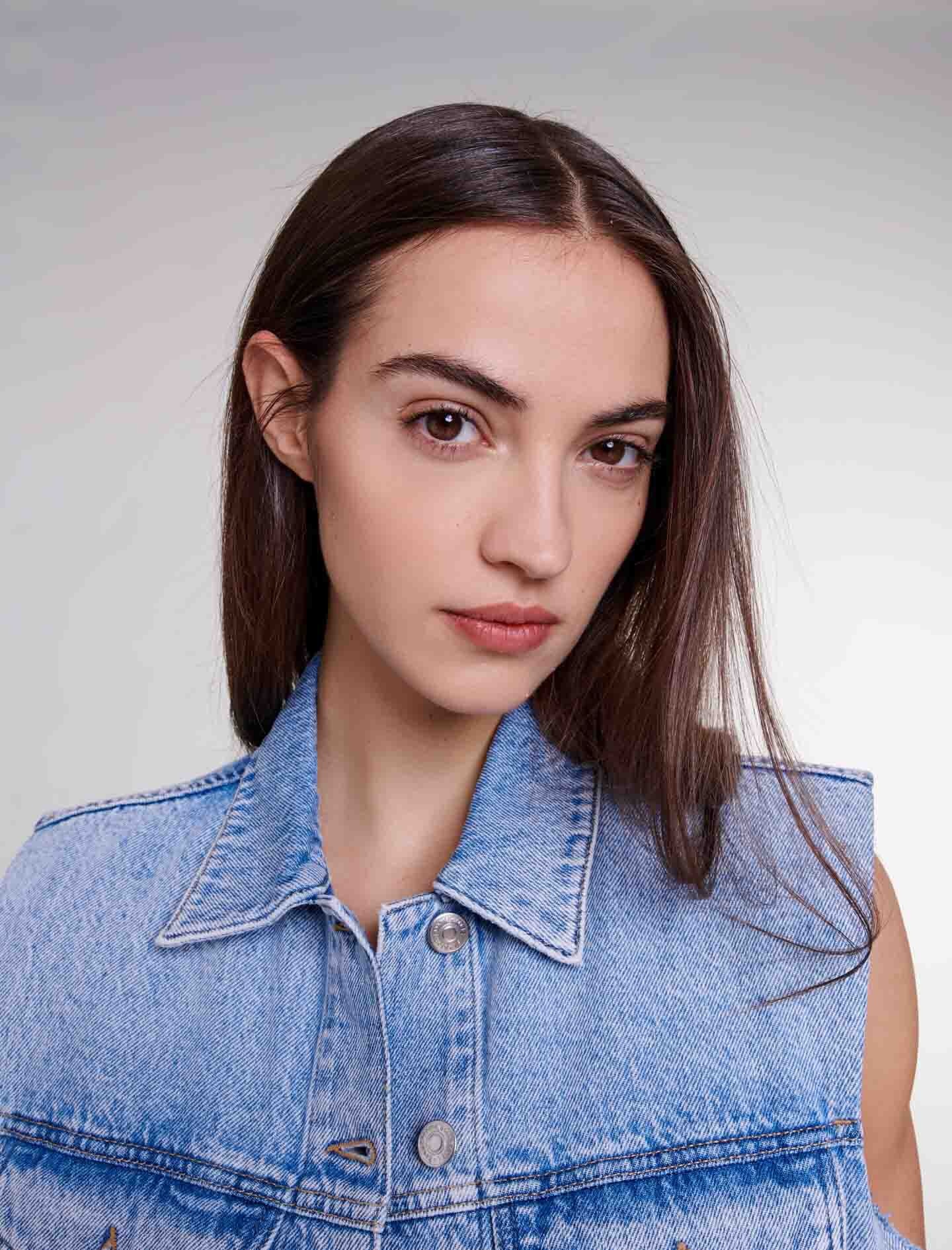 Sleeveless denim jacket - 6