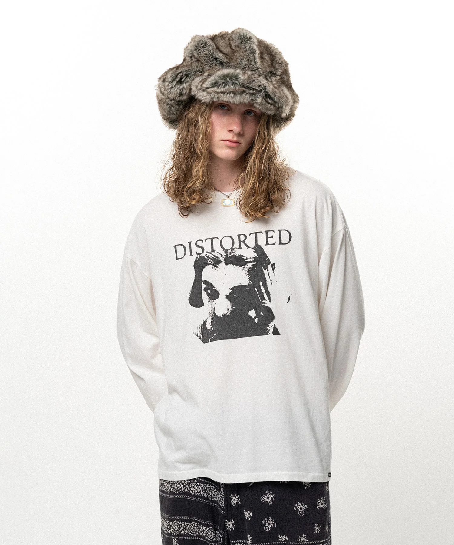 "DISTORTED Girl" L/S T-shirt - 1