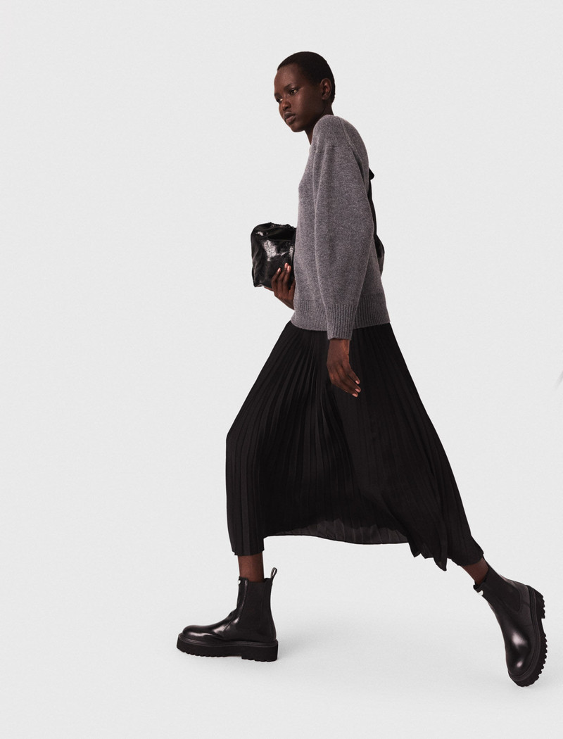 Dual-material maxi dress 3