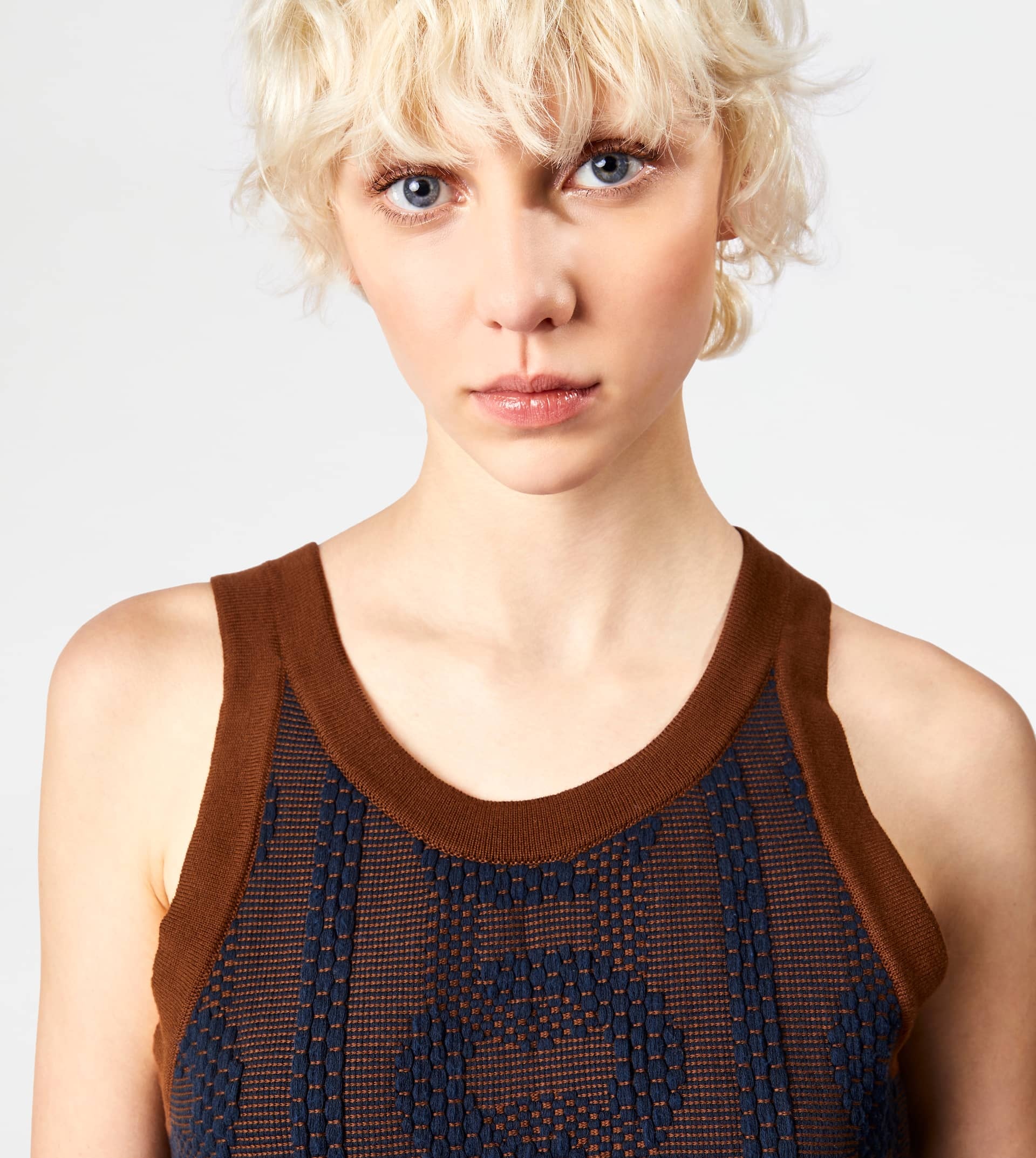 TOP JACQUARD - BROWN, BLUE - 3
