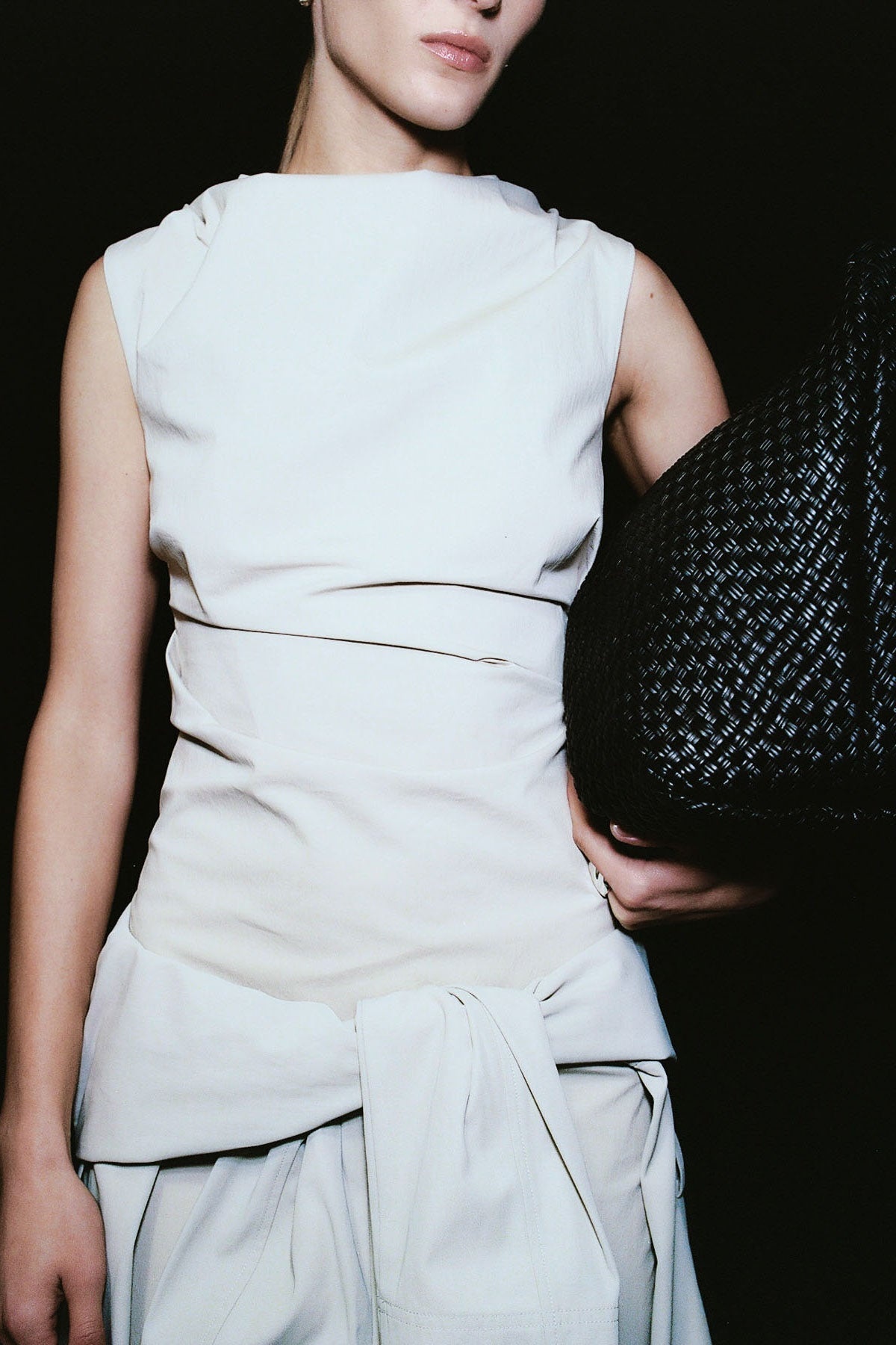 Soft Sculptural Dress - Creme - 7