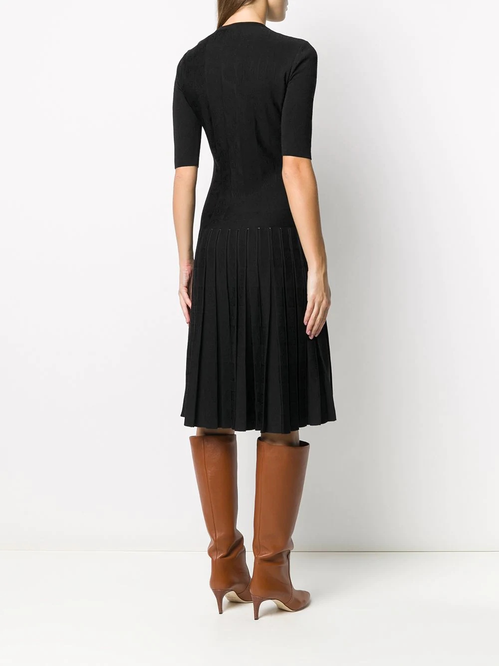 pleated short-sleeve midi dress - 4