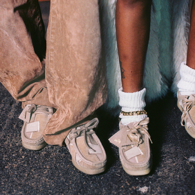 Aleali May X Wallabee Beige Combination 9