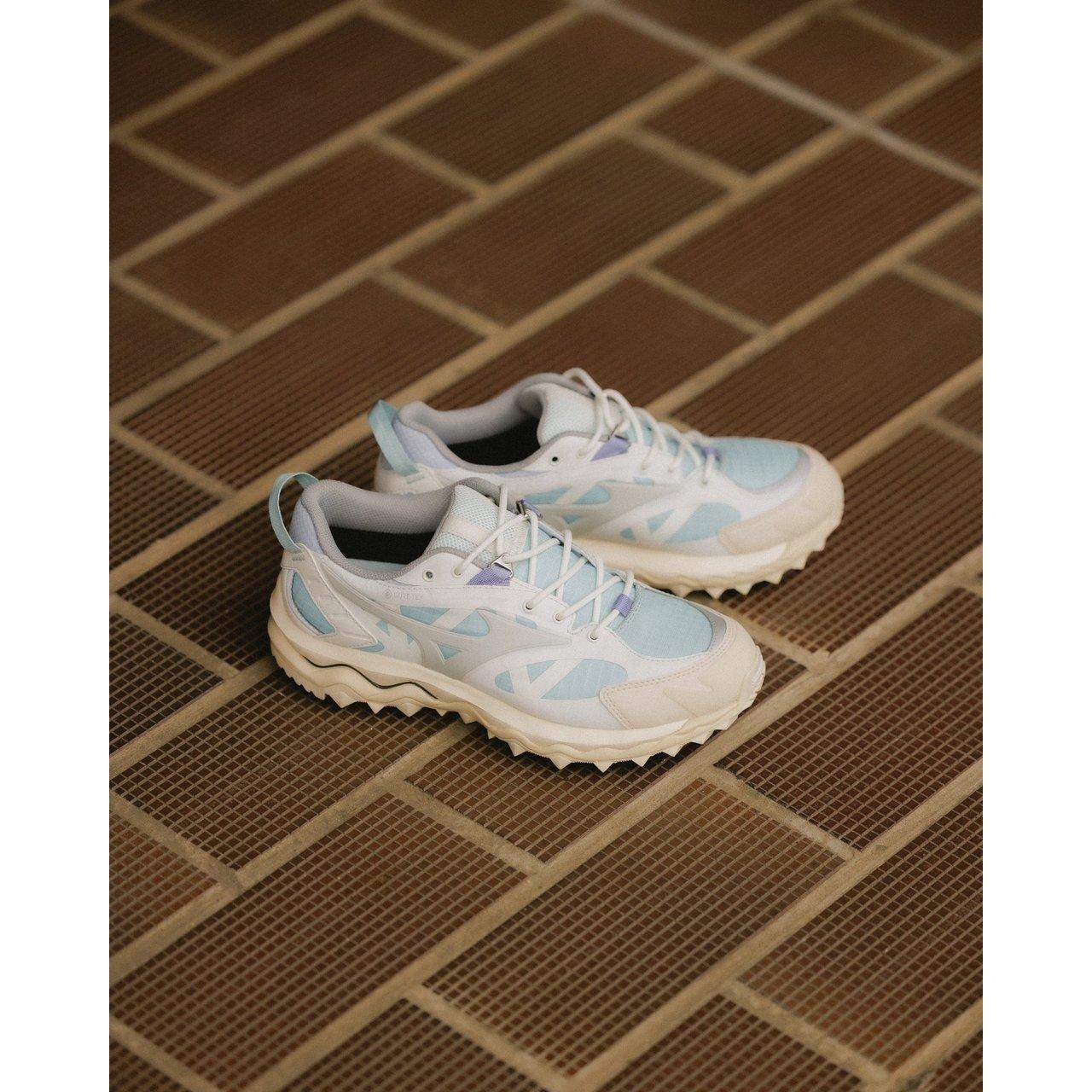 Wave Mujin TL GTX Sports Style Sneaker - 9