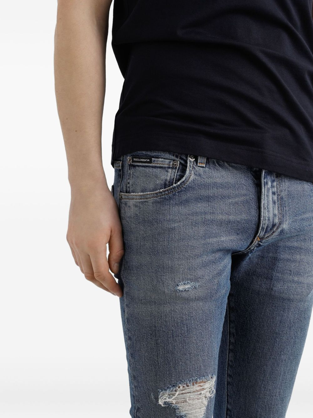distressed logo-plaque jeans - 5