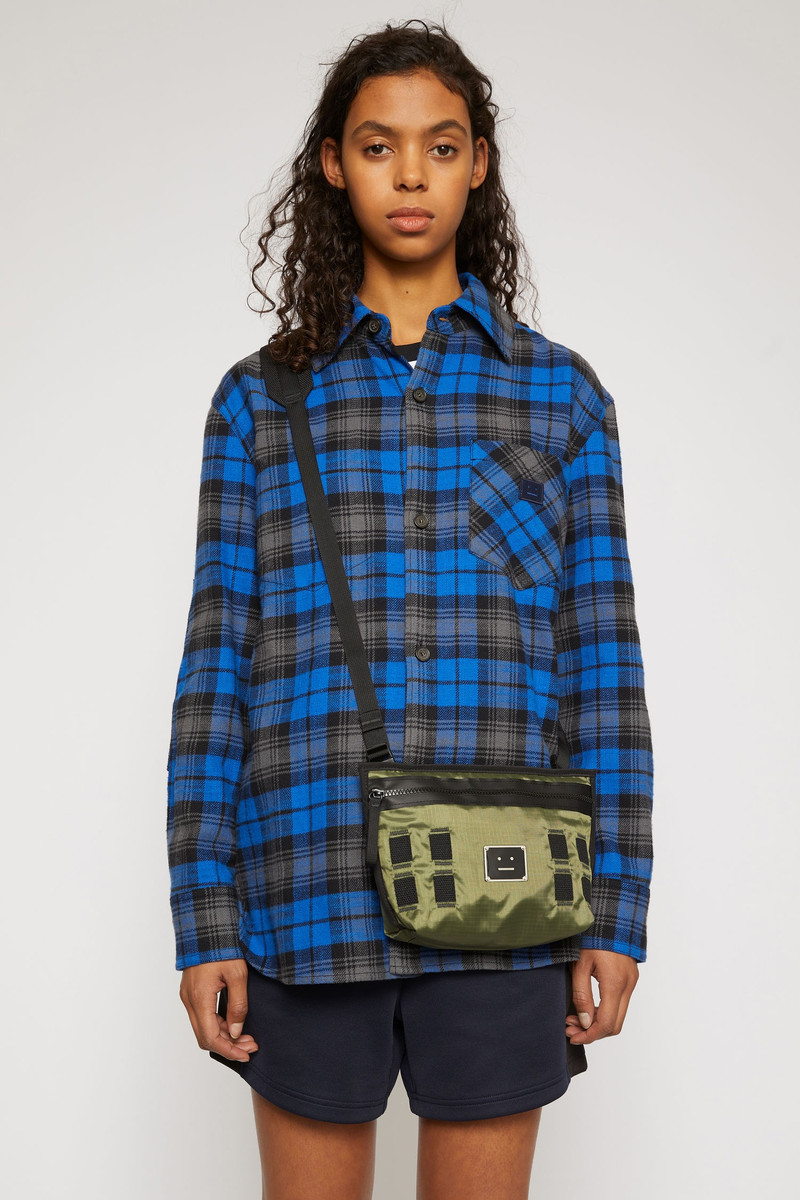 Logo plaque belt bag khaki green 4