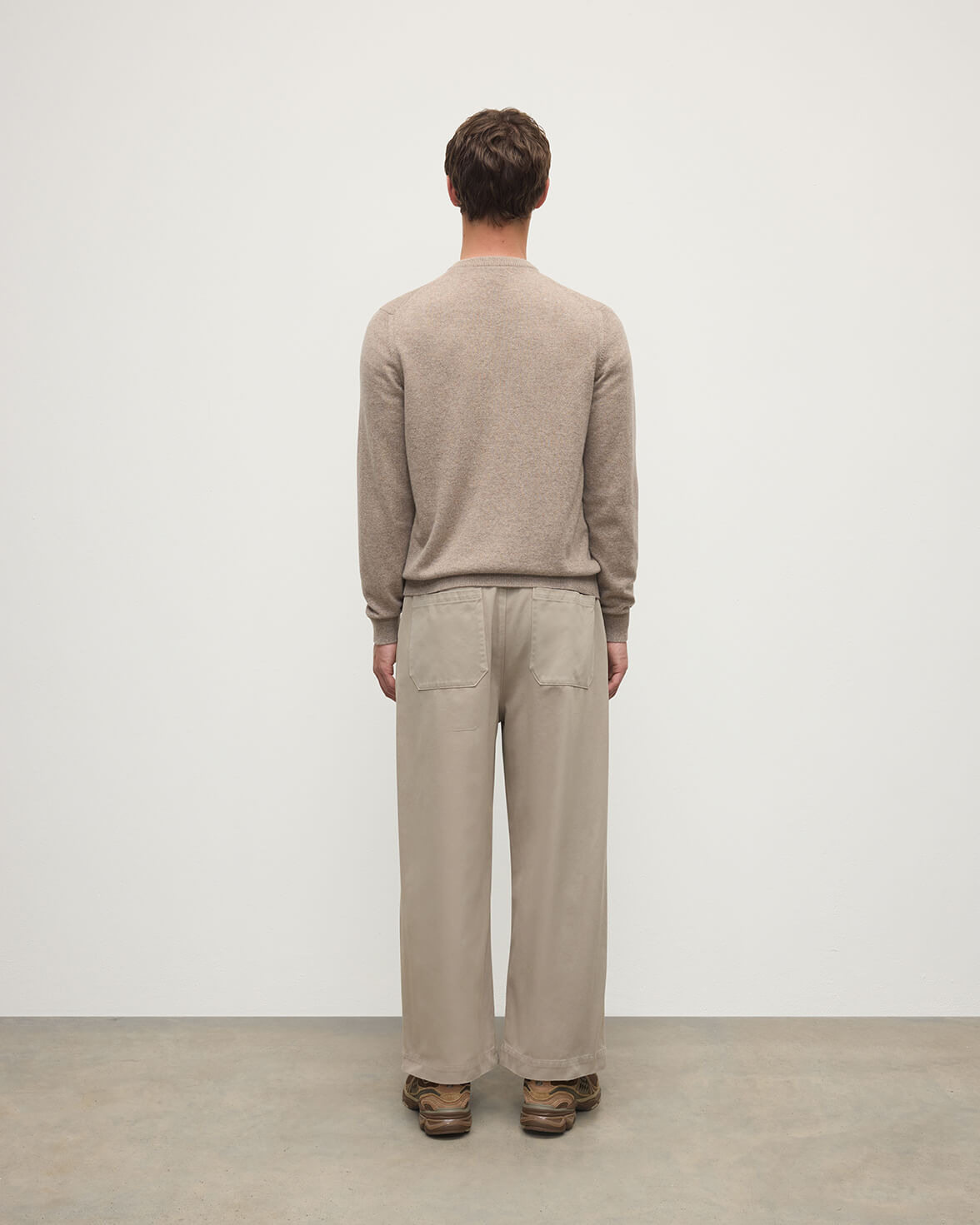 Classic Cashmere Brown V Neck Jumper - 4