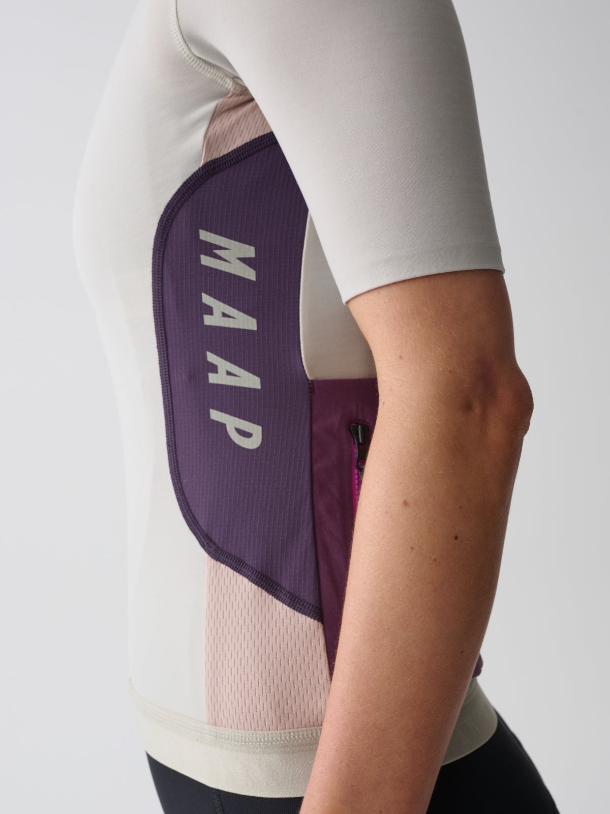 Women's Alt_Road™ Jersey - 4