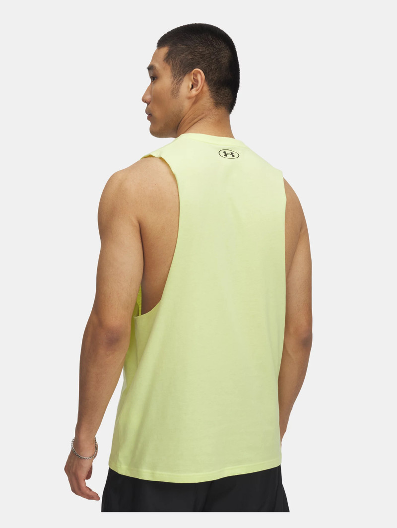 Under Armour UA Left Chest Cut-Off outlook