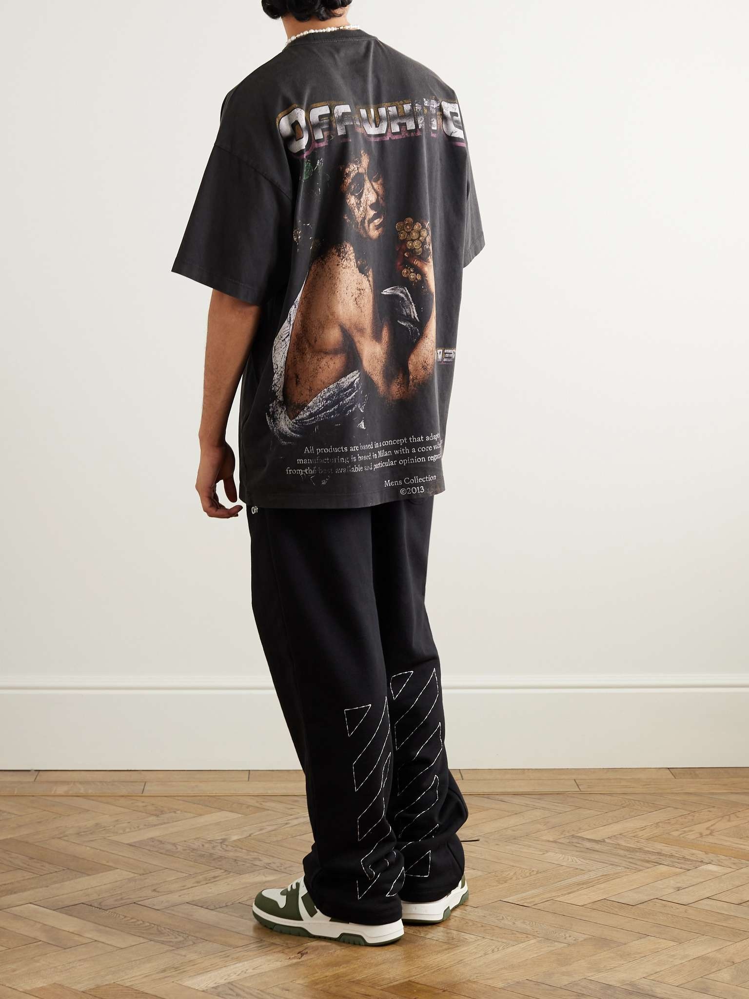 【Off White】DIGIT BACCHUS SLIM S/S TEE  ★関税送料込み 57721503_o_a2.jpg?v=00010101000000
