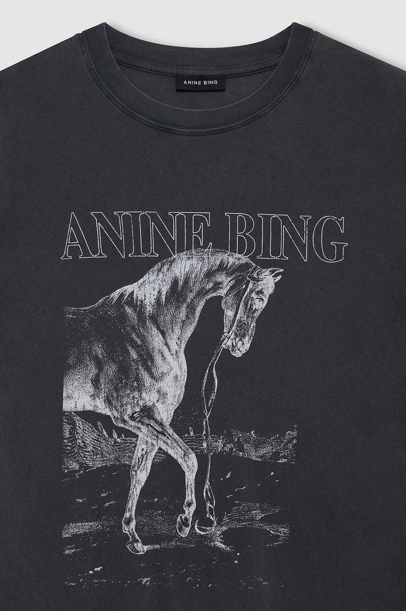 Lili Tee Horse - Washed Black 4