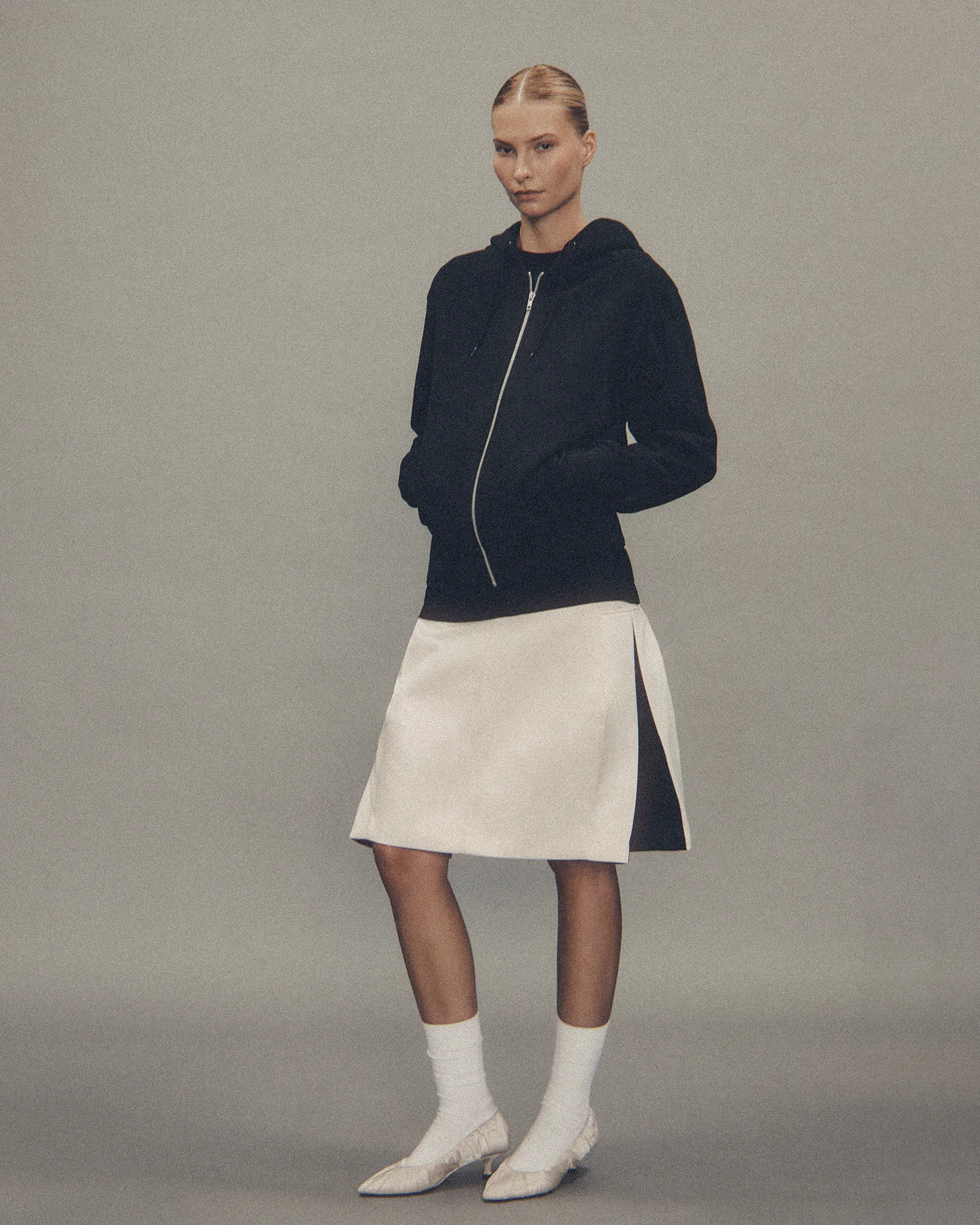 SLIM ZIP UP BLACK - 3