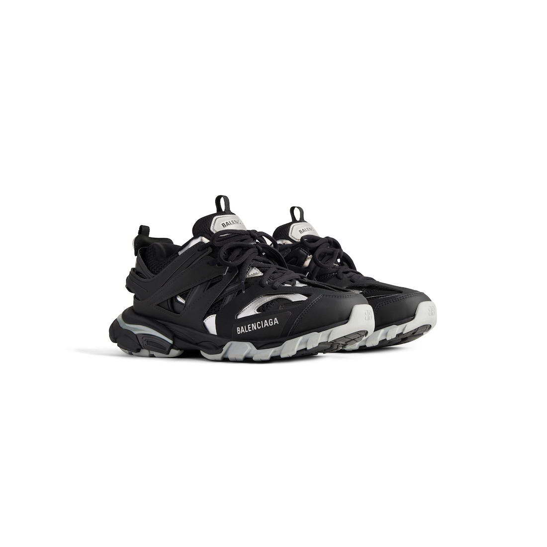 Women's Track Sneaker  in Black/silver - 2