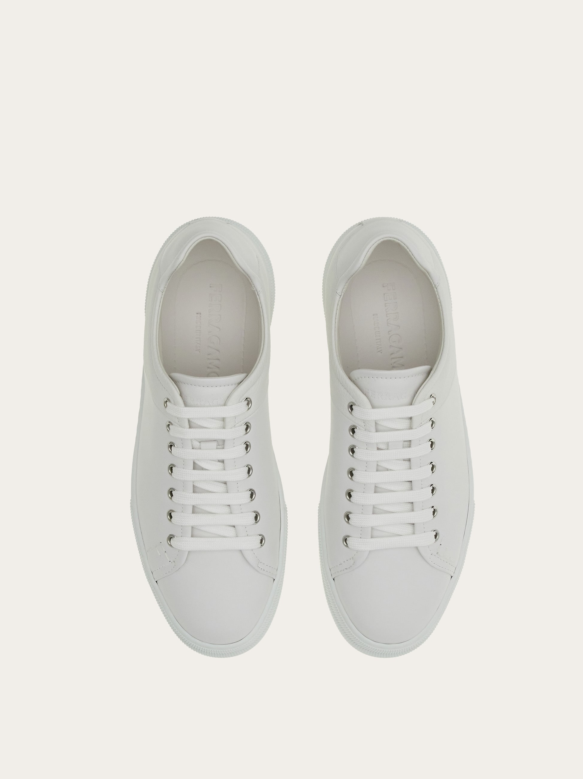 Low cut sneaker - 3