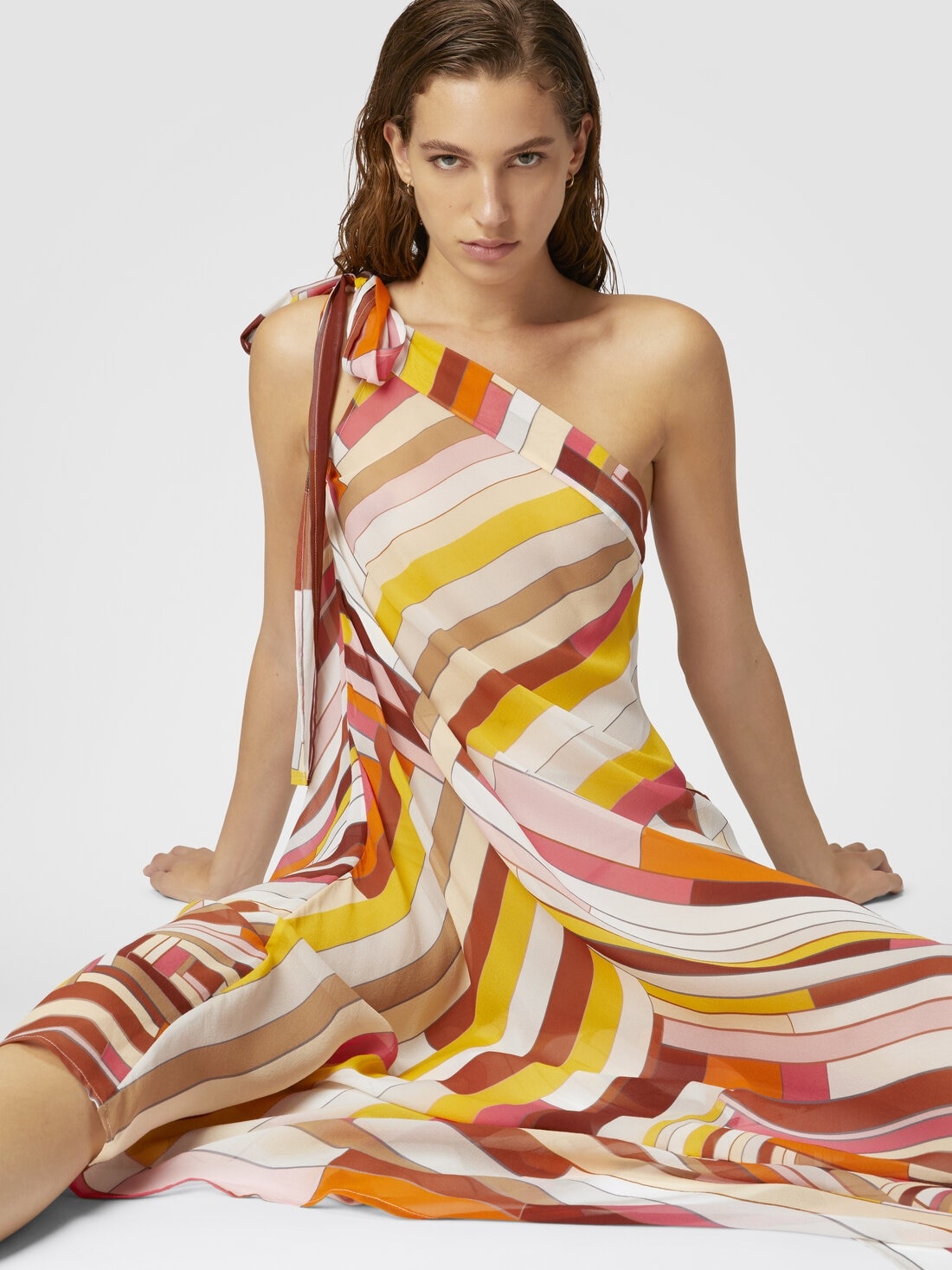 One-shoulder cover-up dress in printed silk with scarf bottom - 4