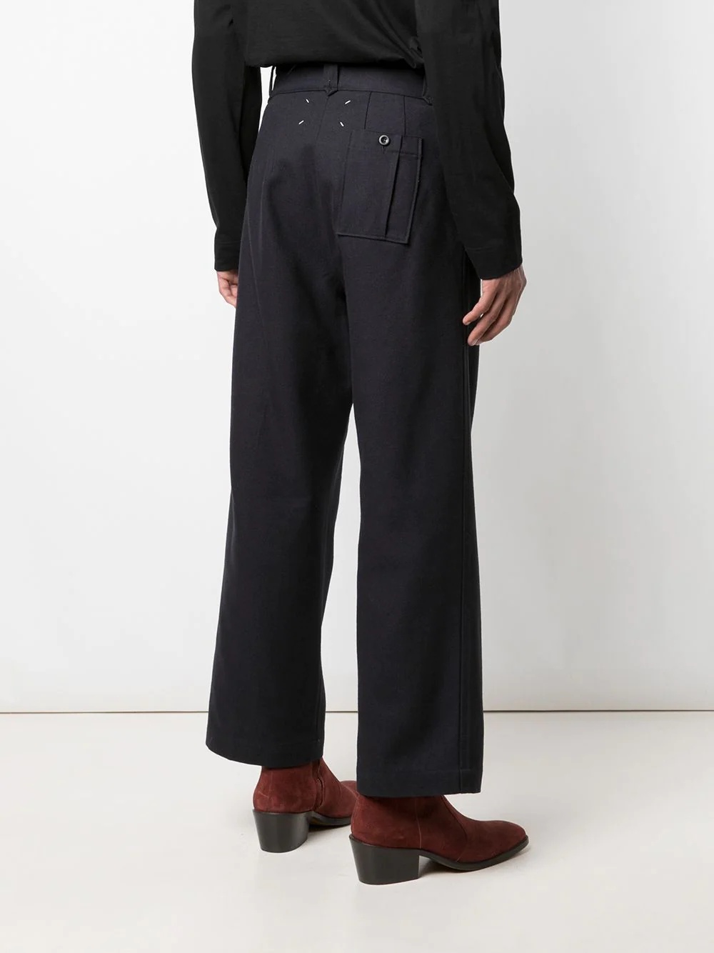 pleat-detail patch-pocket straight trousers - 4