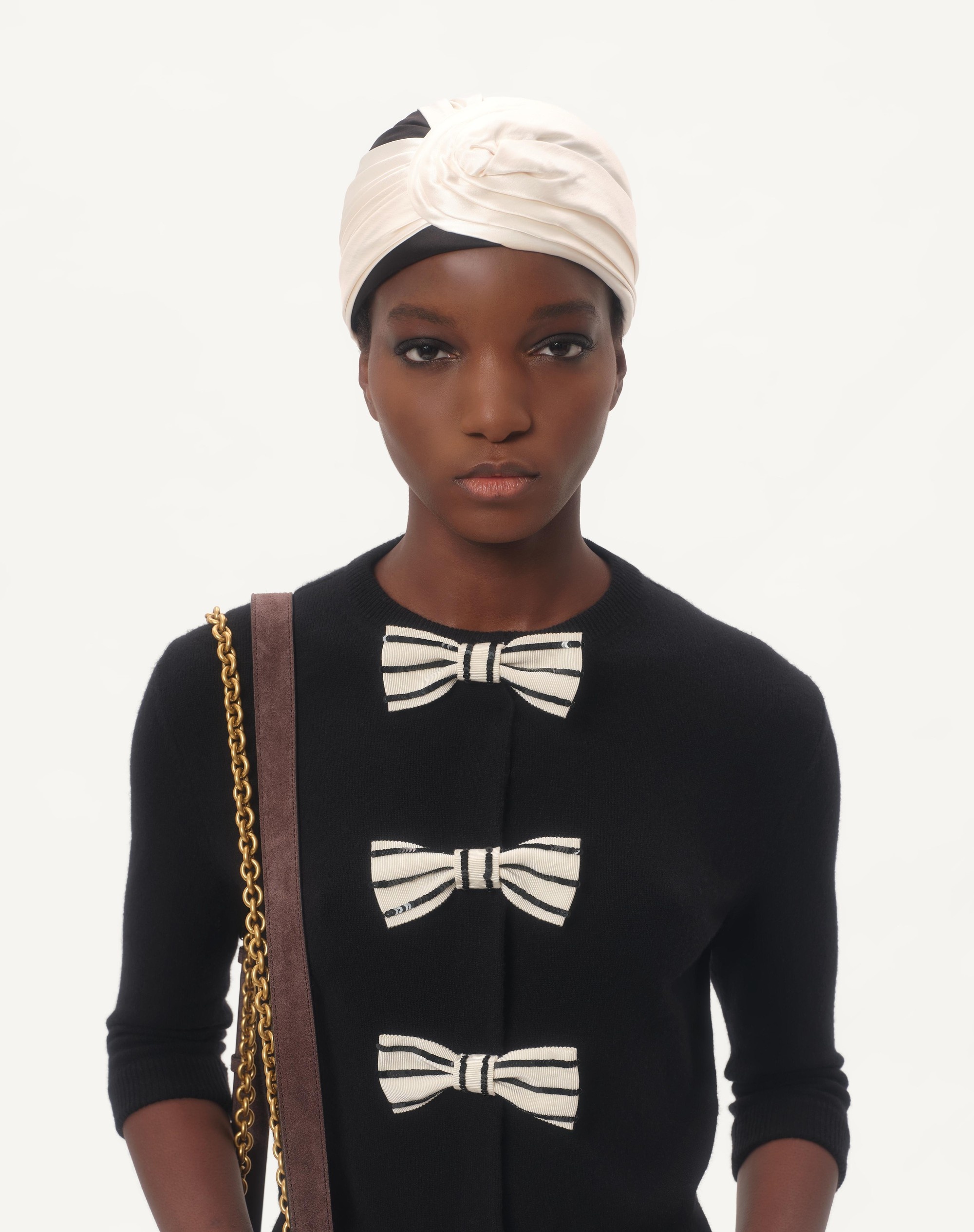 CARDIGAN WITH EMBROIDERED BOWS - 4