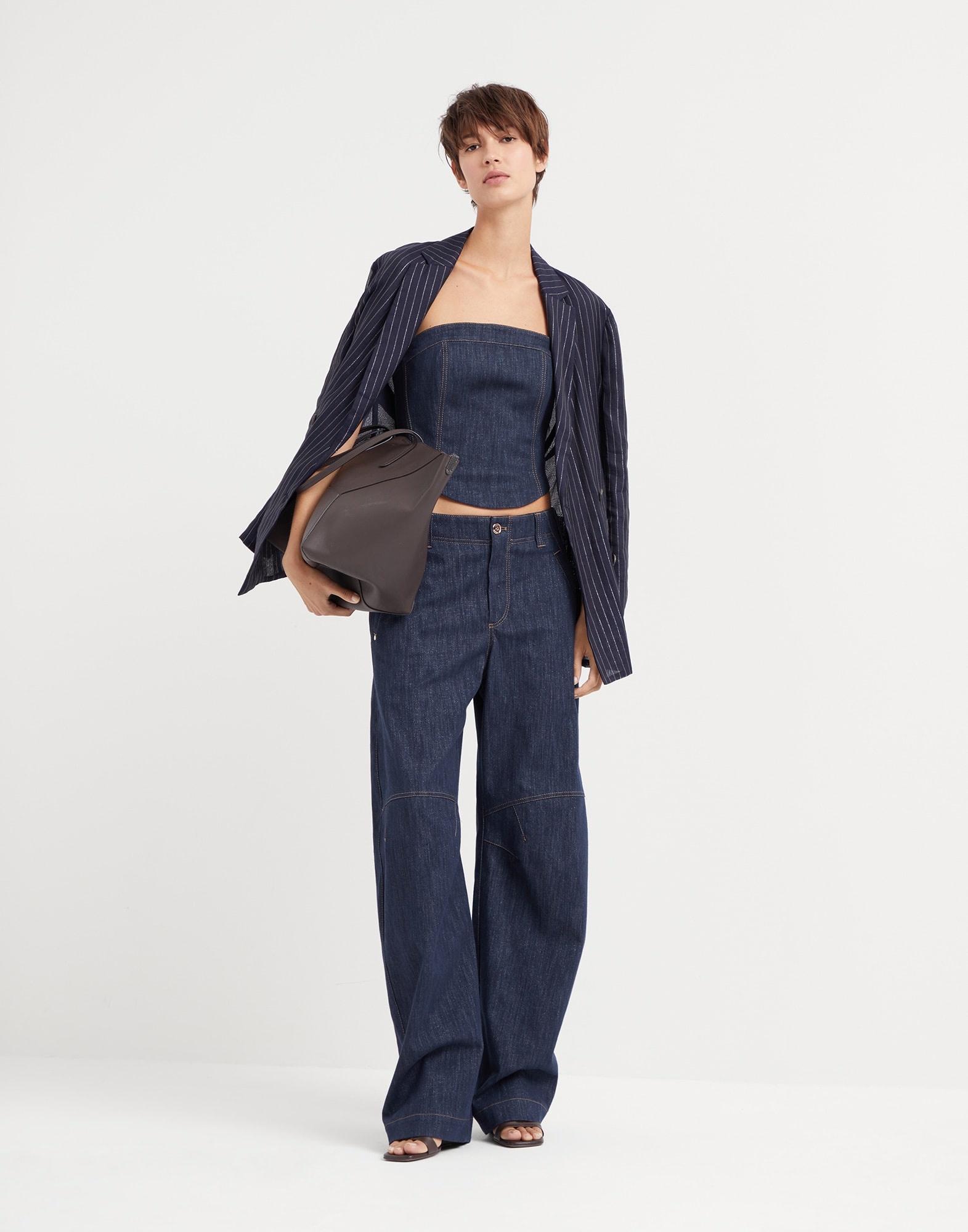 Sparkling denim curved trousers - 4