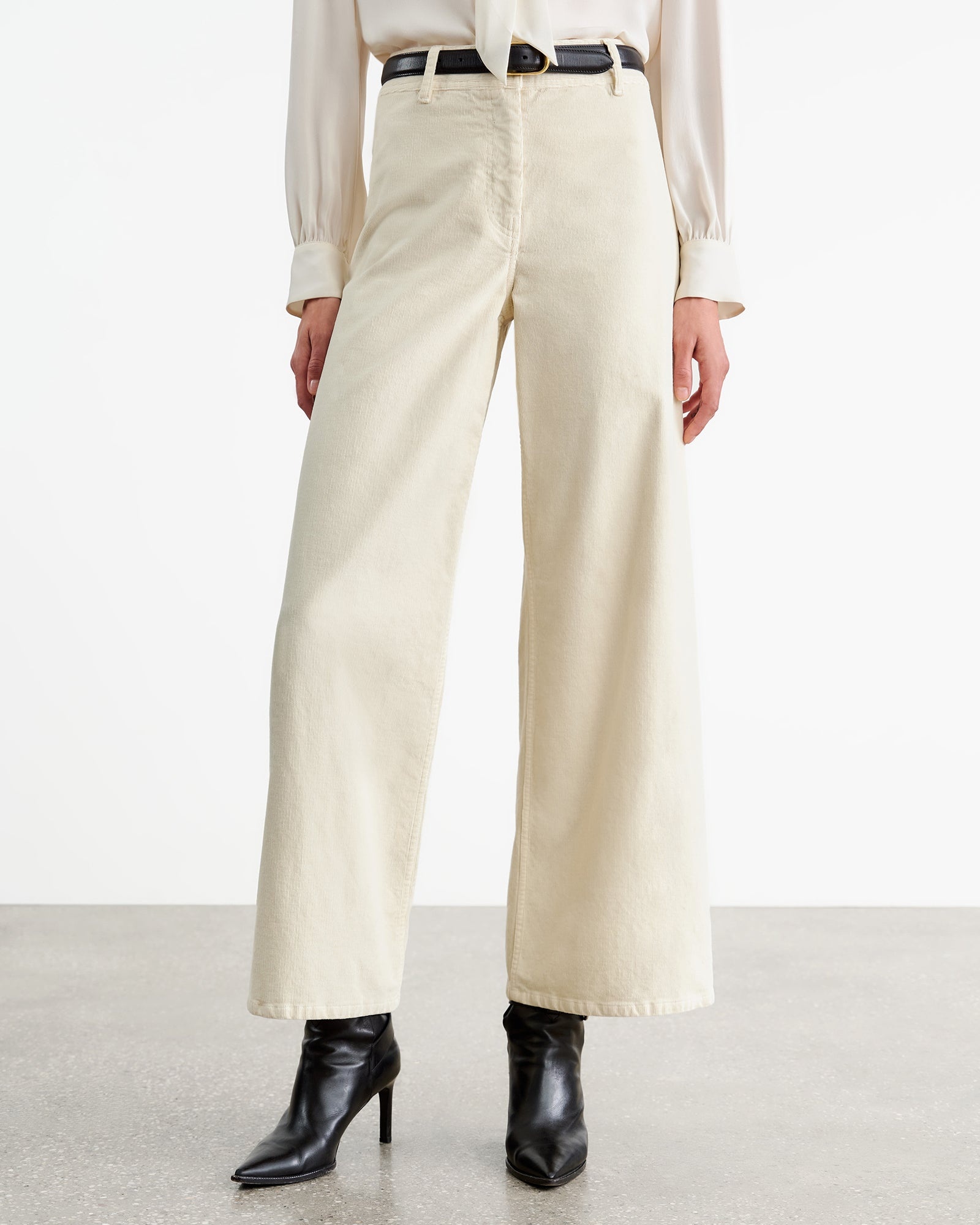 MEGAN PANT - 3