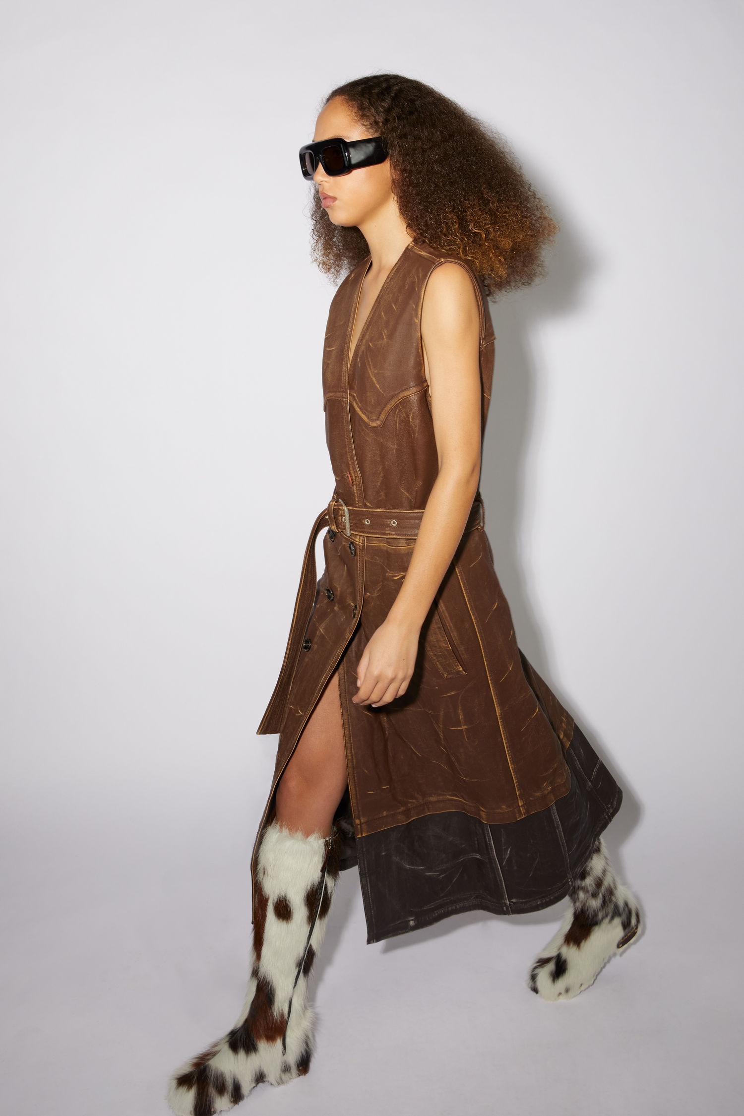 Western style dress - Caramel brown - 4