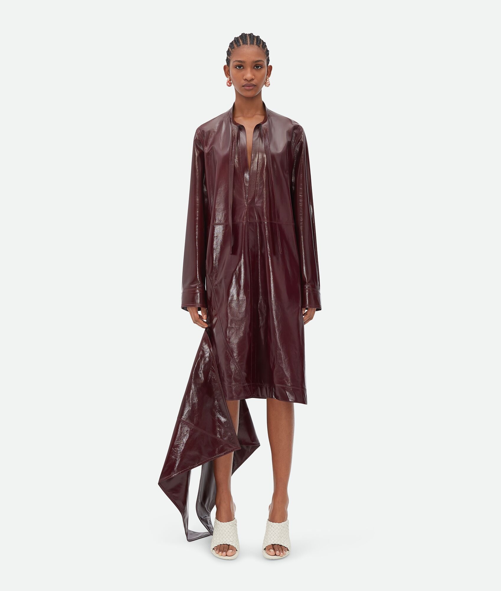 Shiny Leather Dress With Knot Detail - 4