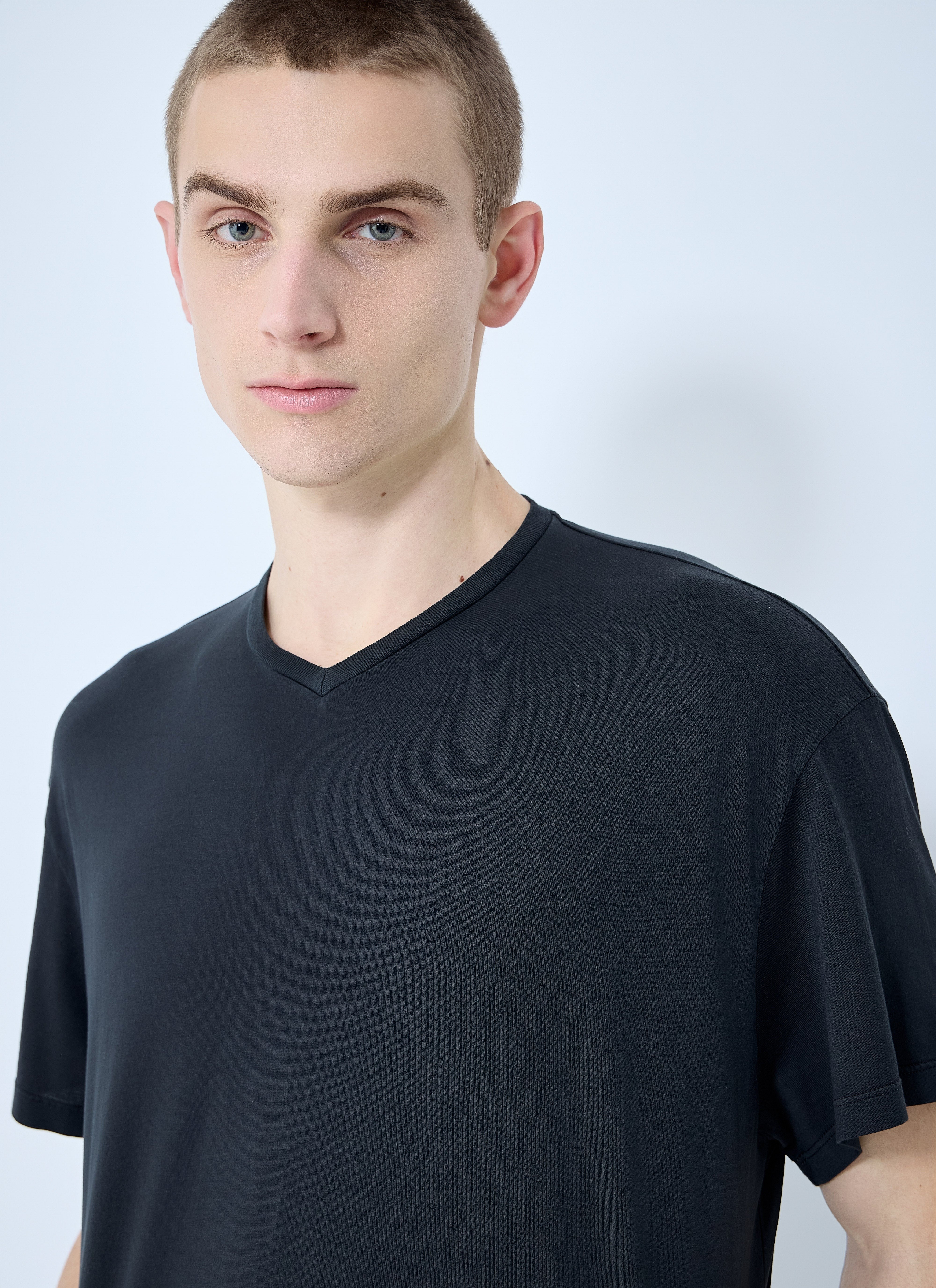 Rier Men V Neck T-Shirt - 5
