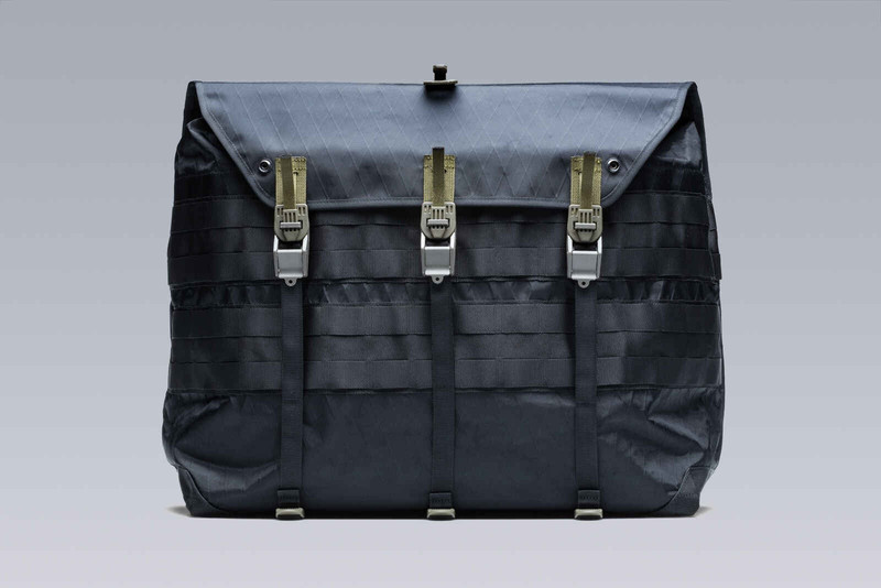 ACRONYM 3A-6TS Black outlook