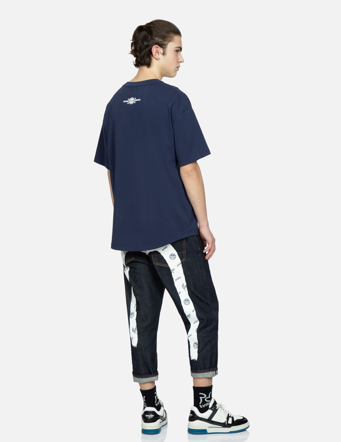 KAMON AND EAGLE-PATTERN BRUSHSTROKE DAICOCK PRINT CROPPED-FIT JEANS #2027 - 3