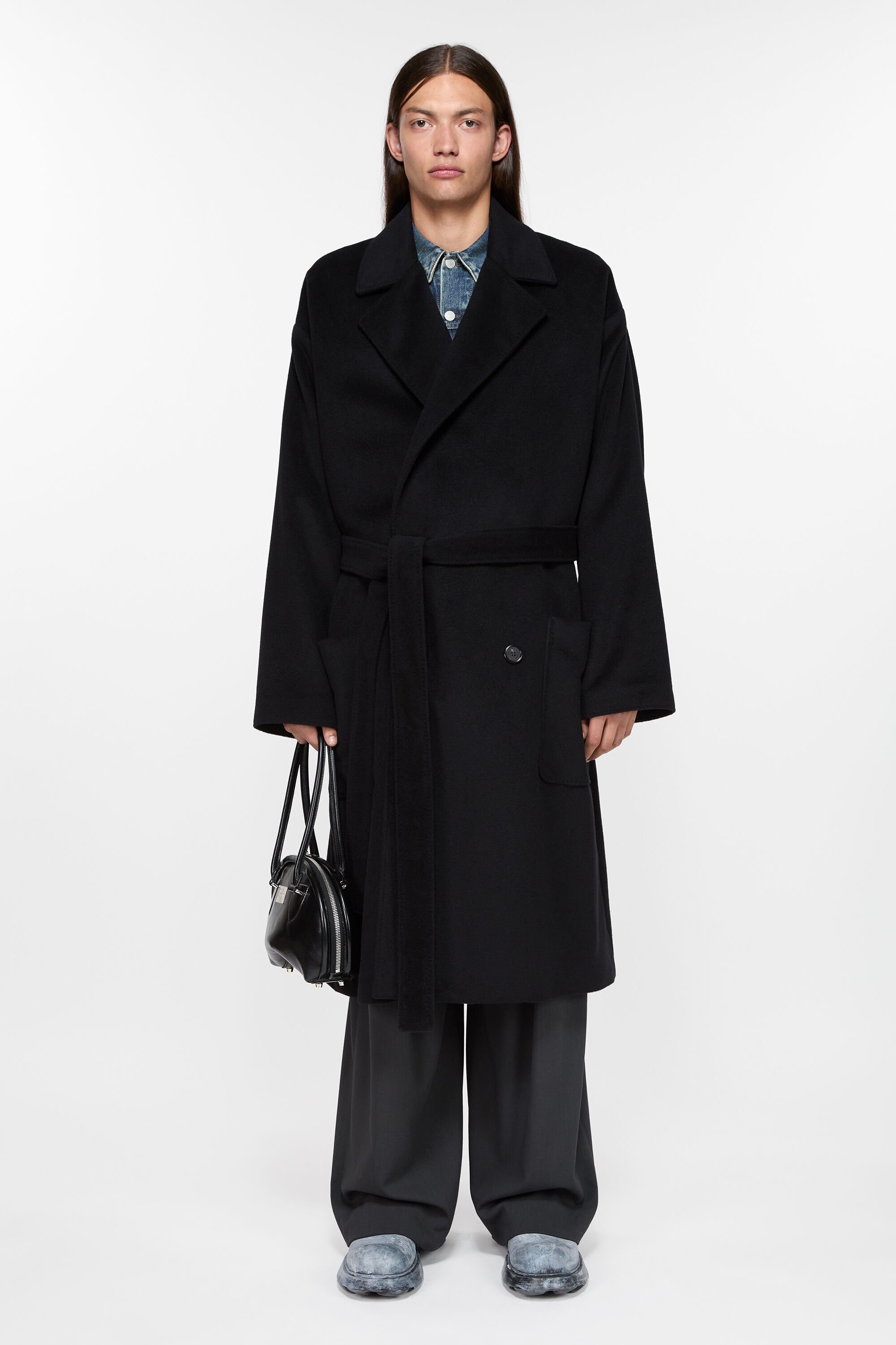 Double-breasted coat - Black - 2
