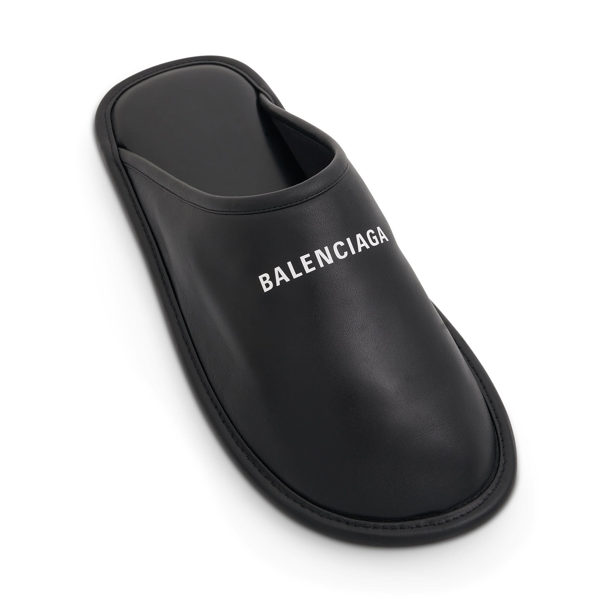Home Slippers in Black/White - 4