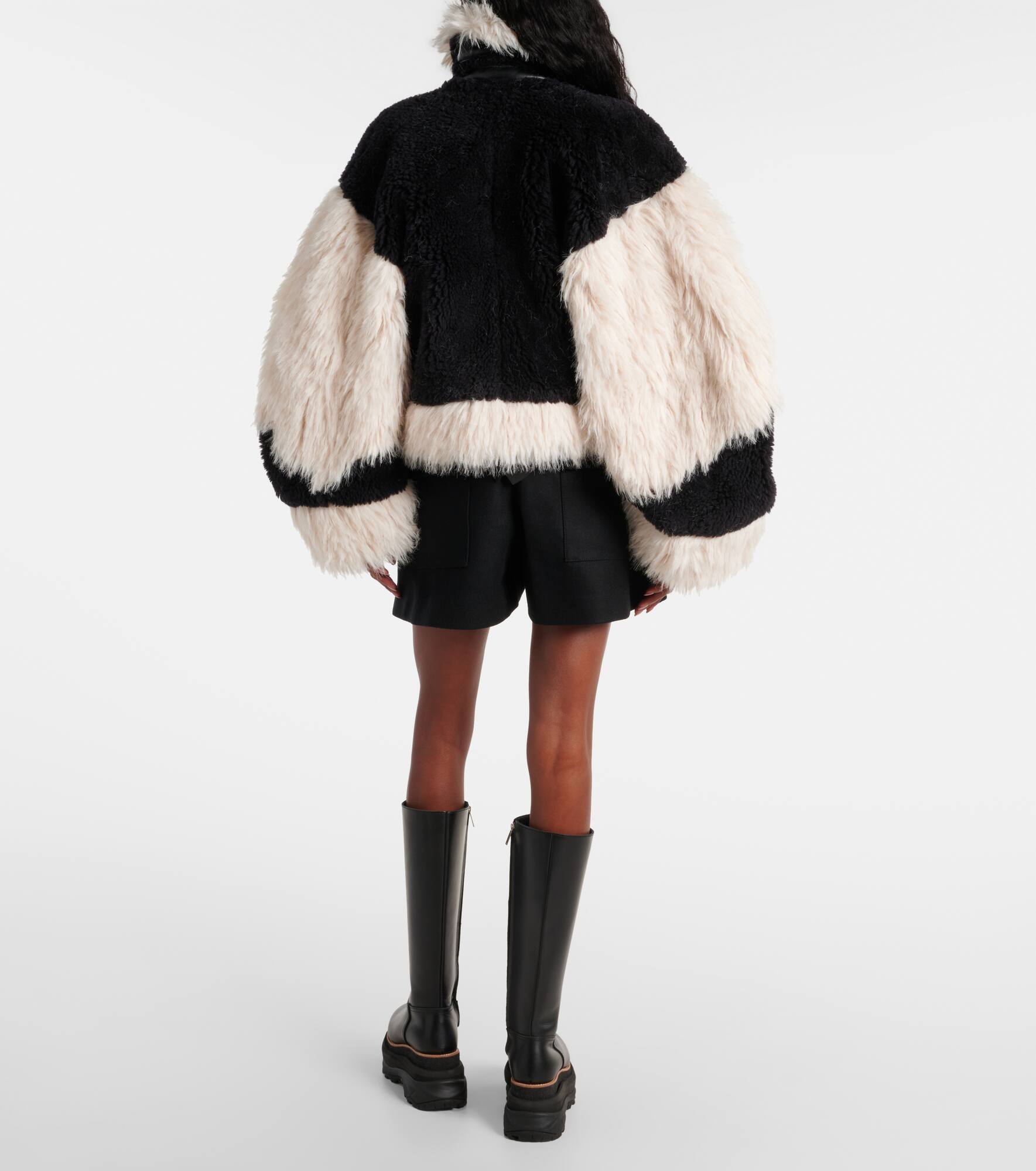 Oversized faux fur-trimmed wool jacket - 3