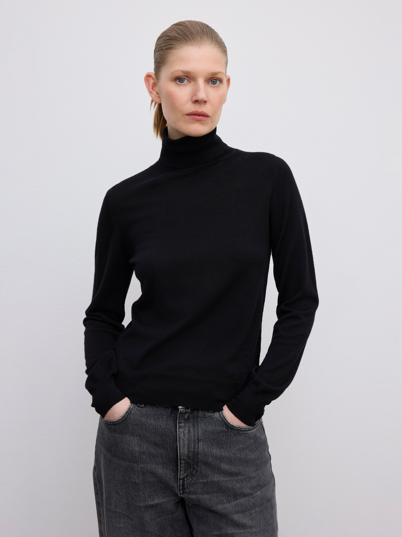 House of Dagmar Cashmere Turtleneck outlook