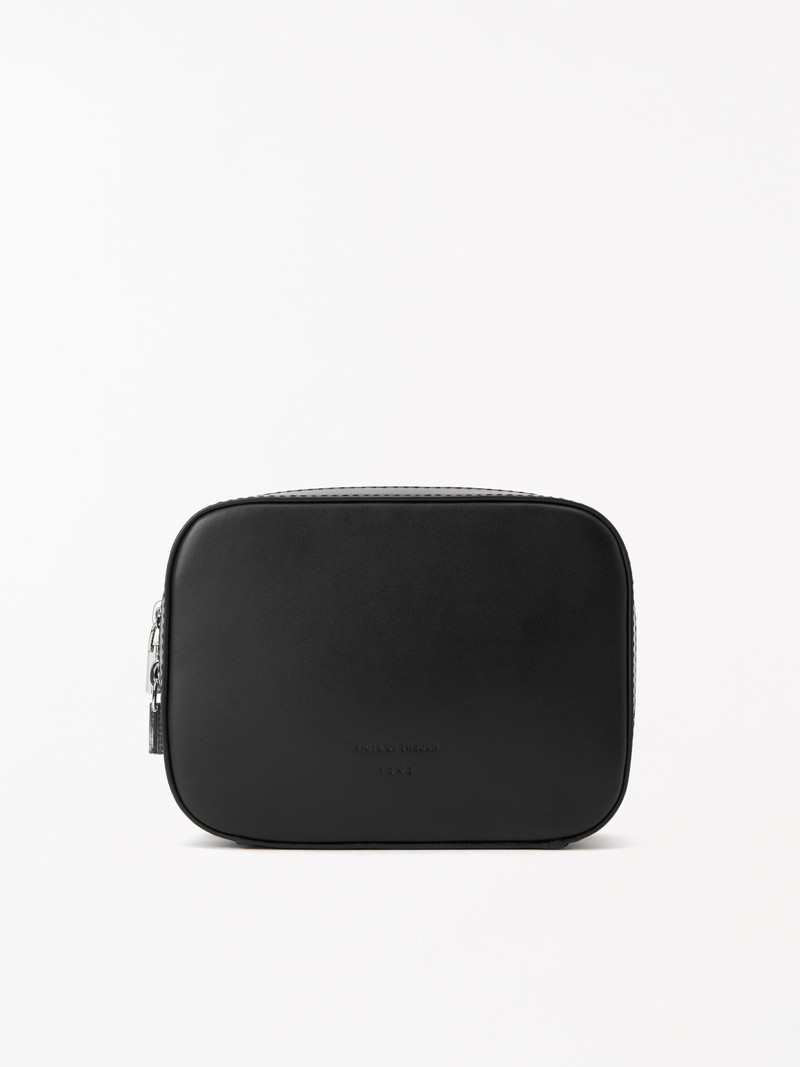 Technica Small Toiletry Bag 1