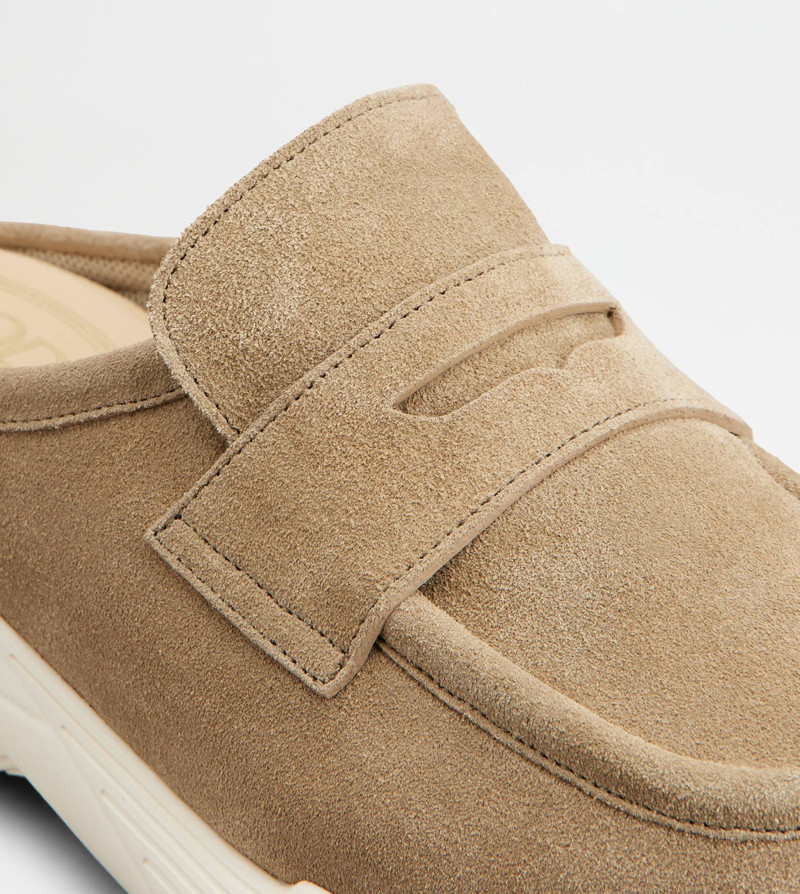 SPORTY MULES IN SUEDE - BROWN 5