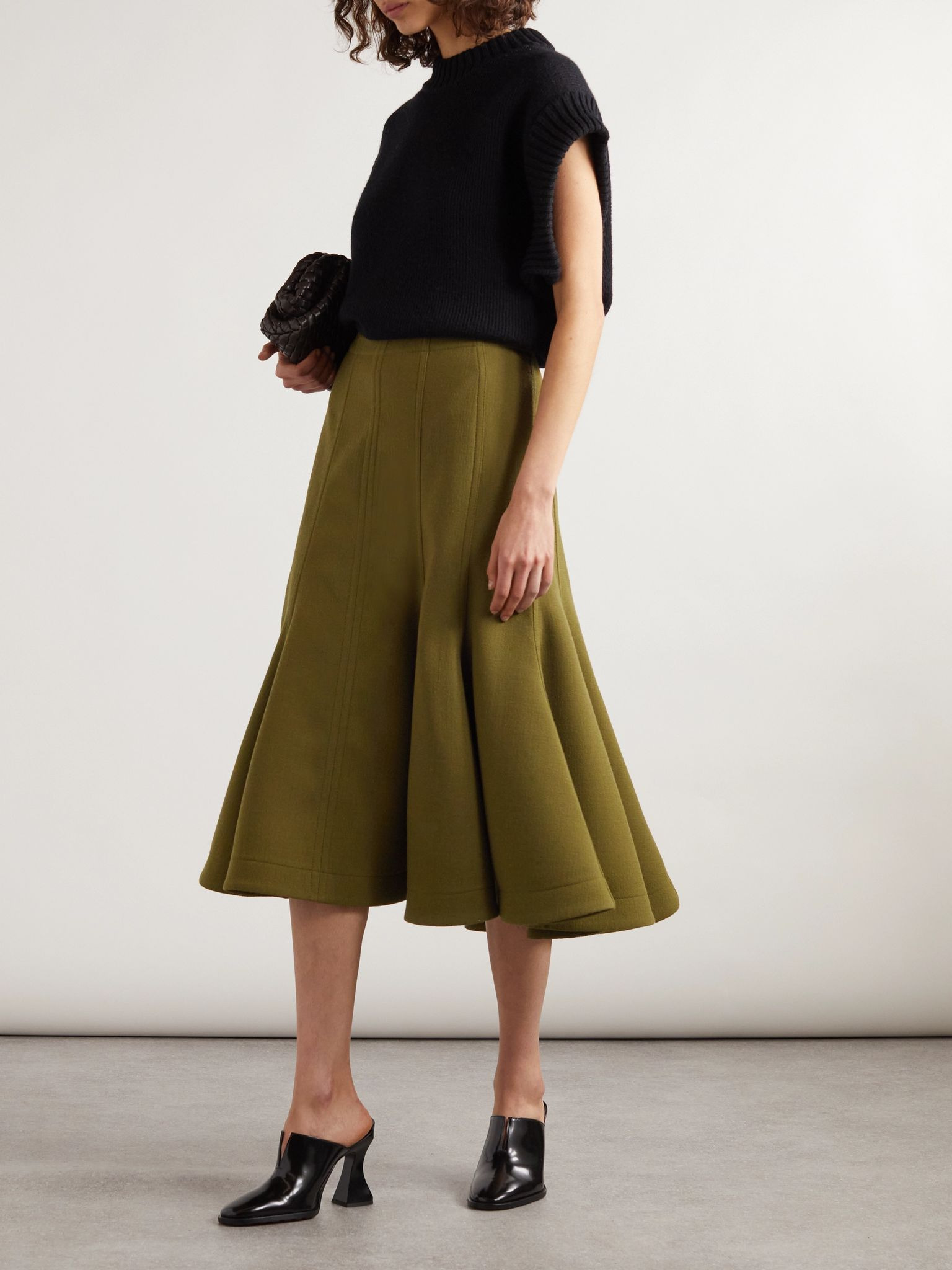 Paneled pleated wool-crepe midi skirt Green - 2