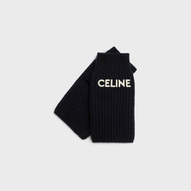 CELINE WOOL MITTENS 3