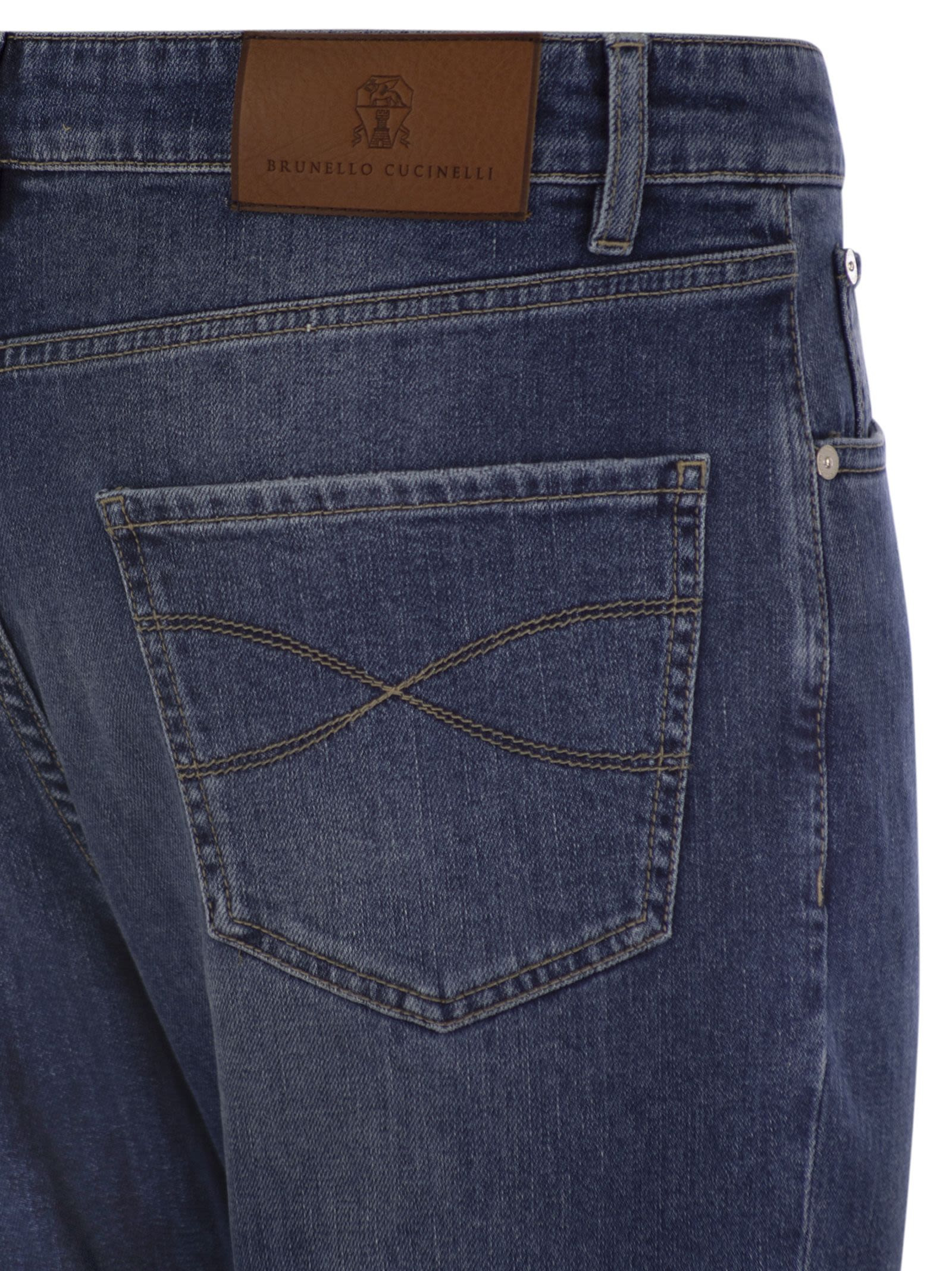 Brunello Cucinelli Men Five-Pocket Leisure Fit Trousers In Lightweight Denim - 4