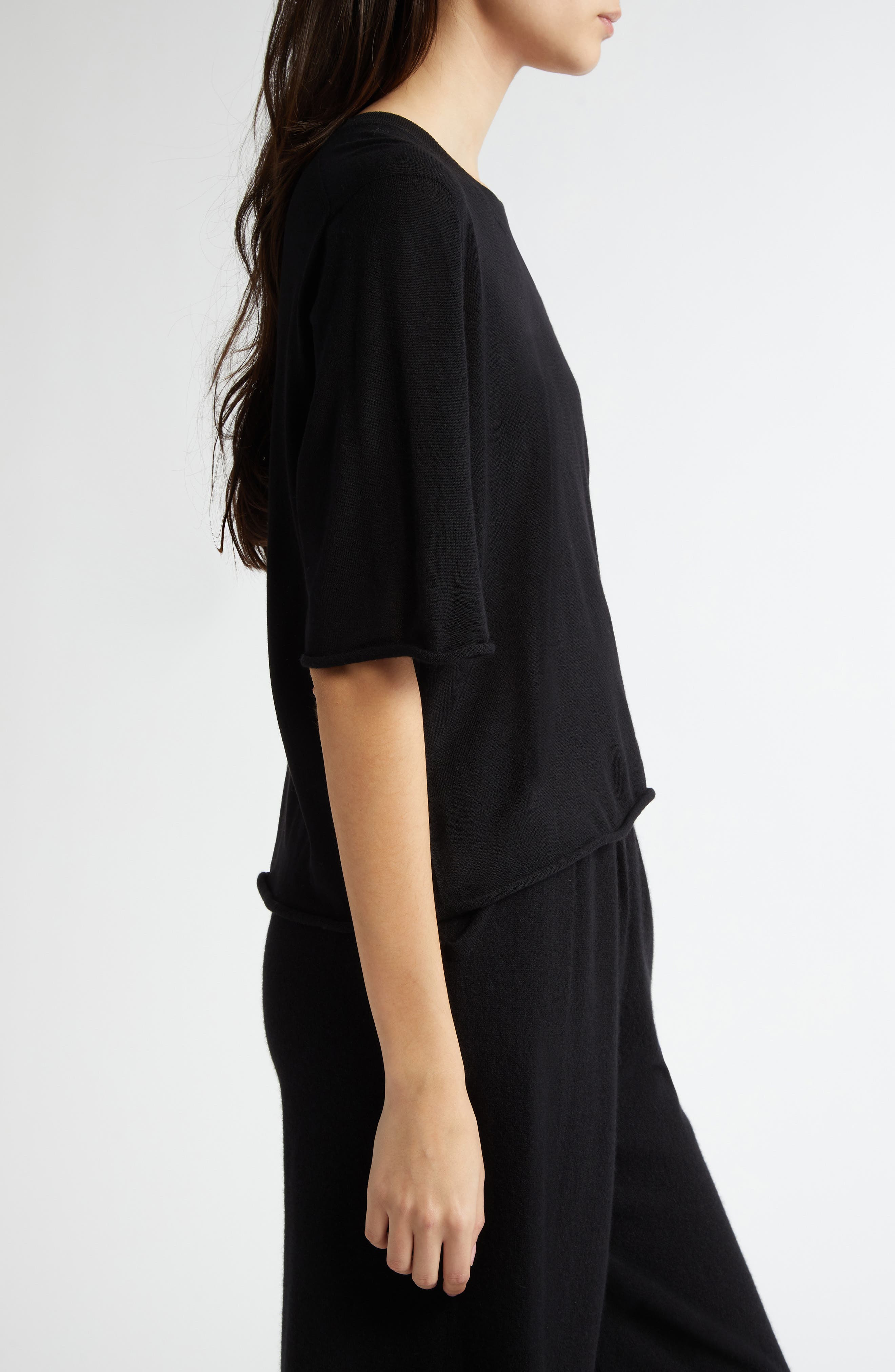 Johnstons of Elgin Superfine Merino Wool Scoop Neck Sweater in Black at Nordstrom - 4