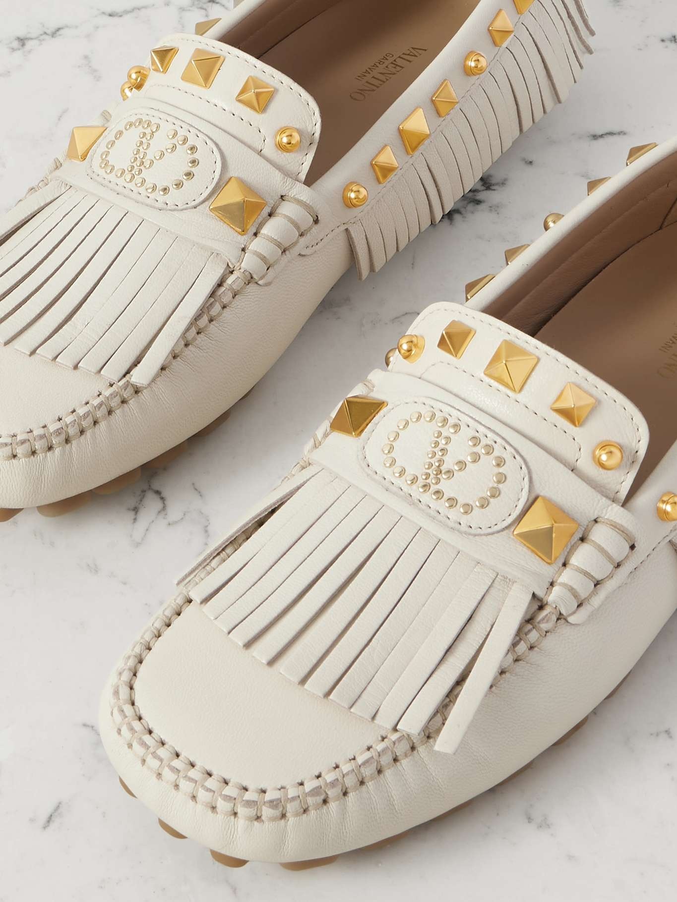 Plaster Caster Driver fringed studded textured-leather loafers Ivory - 4