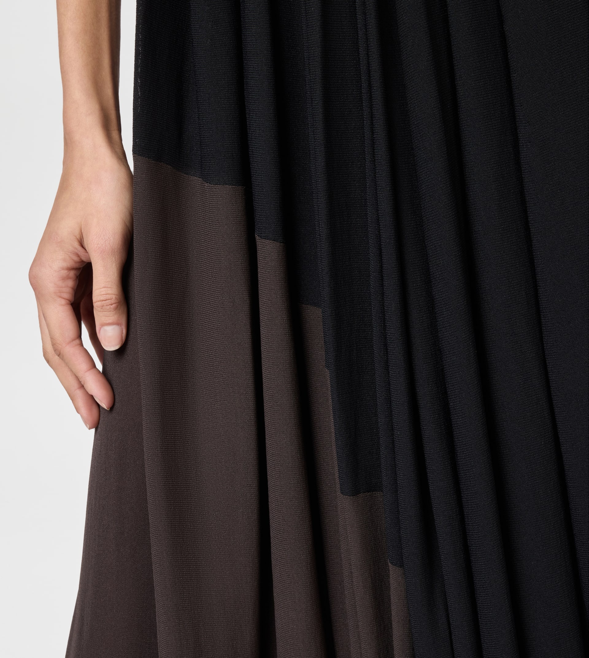 DRESS WITH DRAPE IN STRETCH VISCOSE - BROWN, BLACK - 6