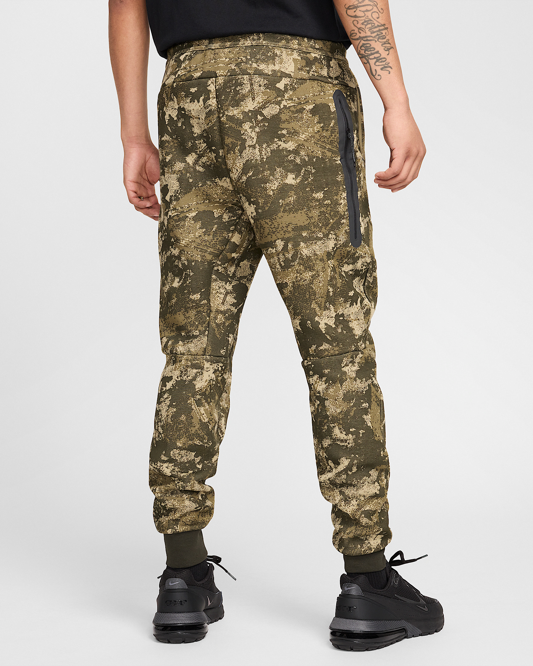 Nike Tech Men's Fleece Joggers - 2