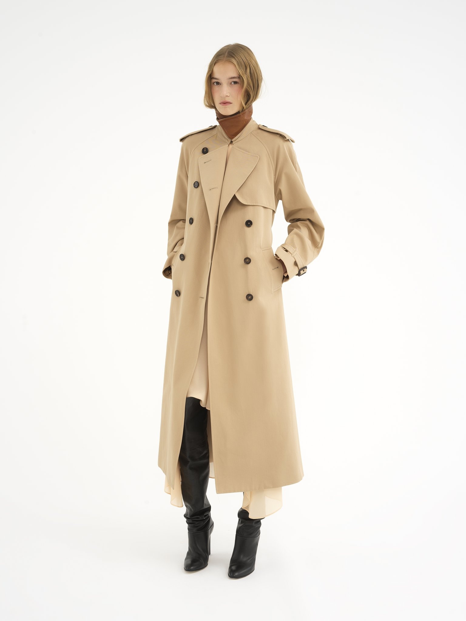 CLASSIC TRENCH COAT IN COTTON GABARDINE WITH CAPE - 4