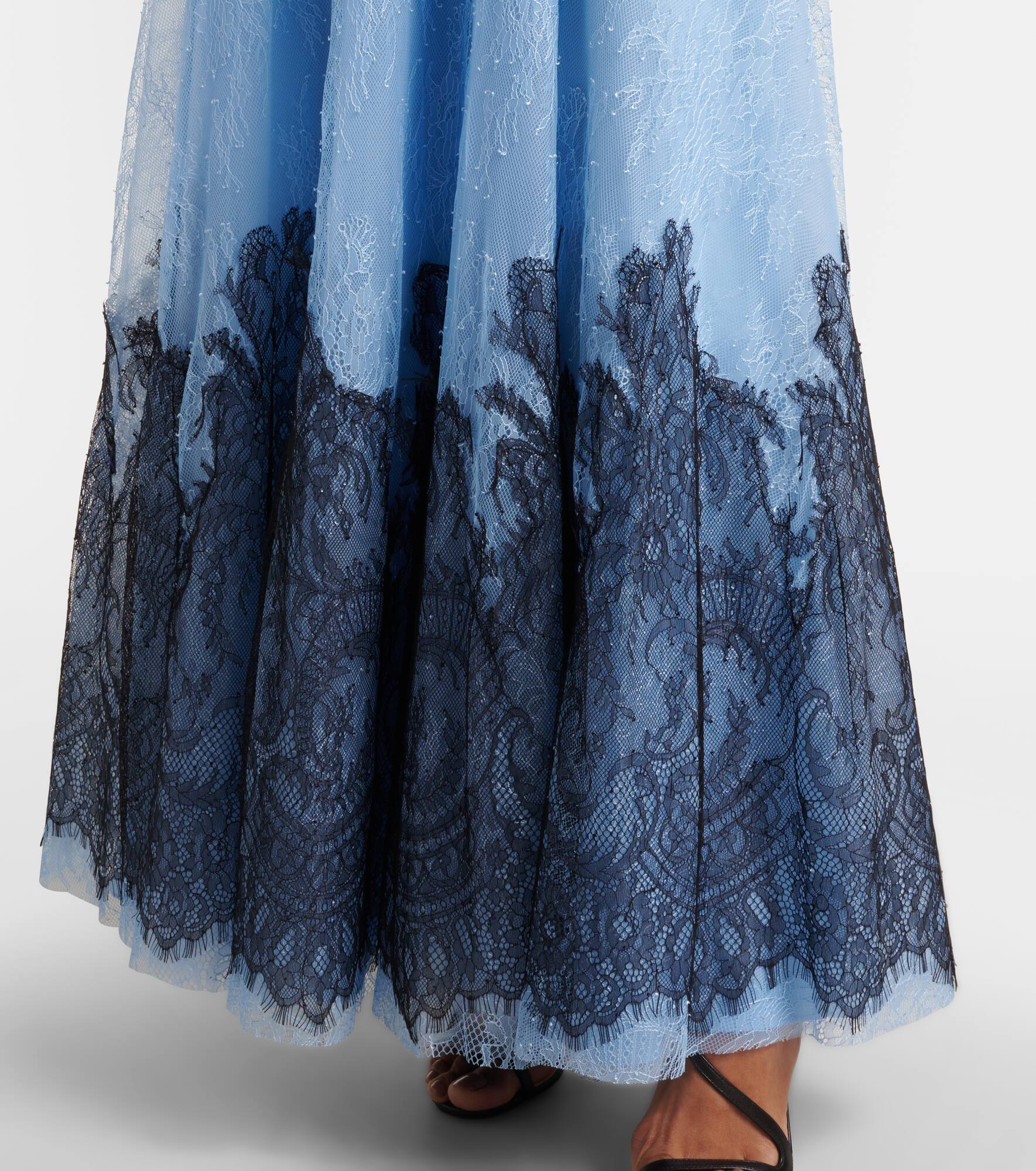 Gallie chantilly lace gown - 5
